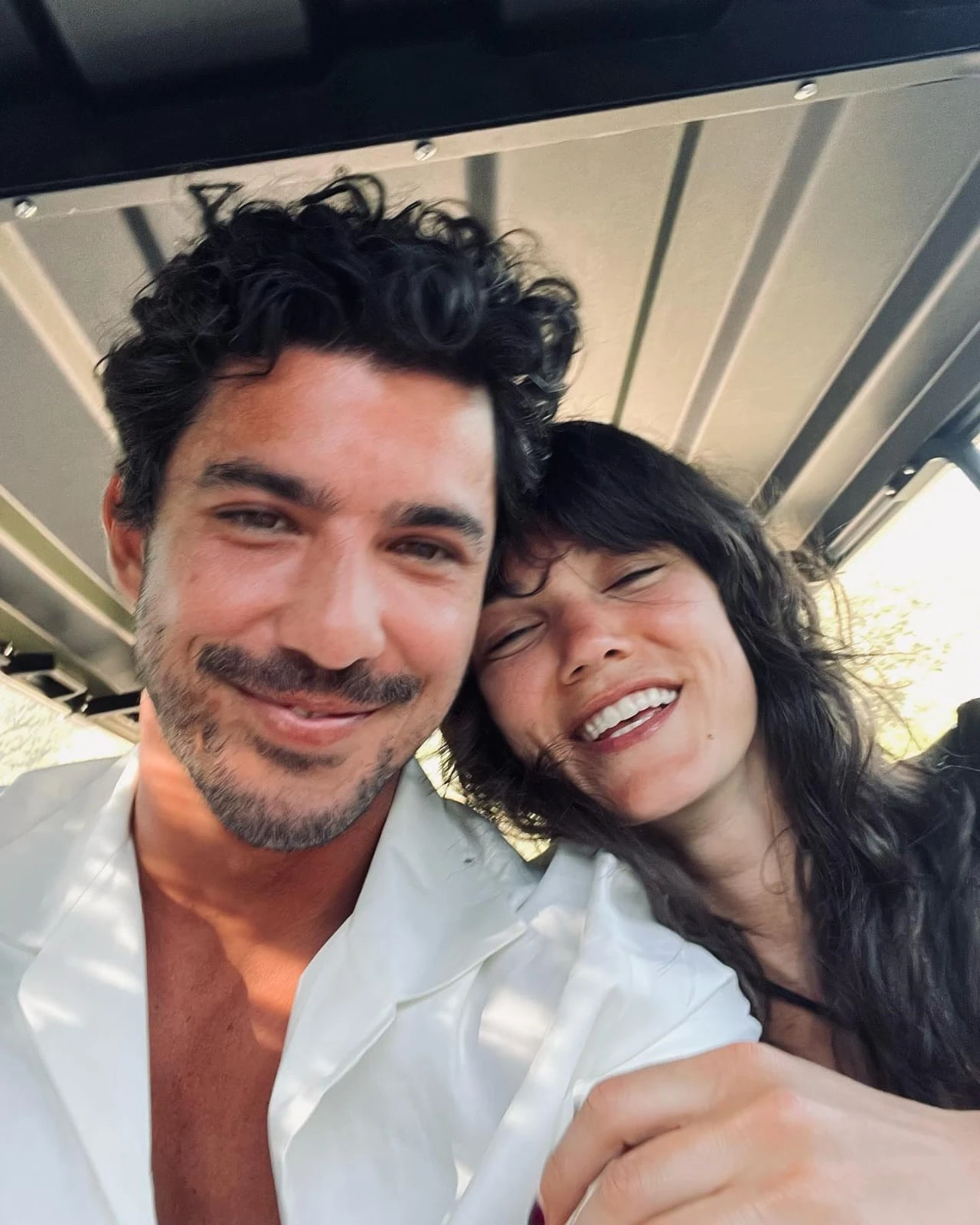 Dedikodular gerçek çıktı! Pınar Deniz ile Kaan Yıldırım evleniyor!