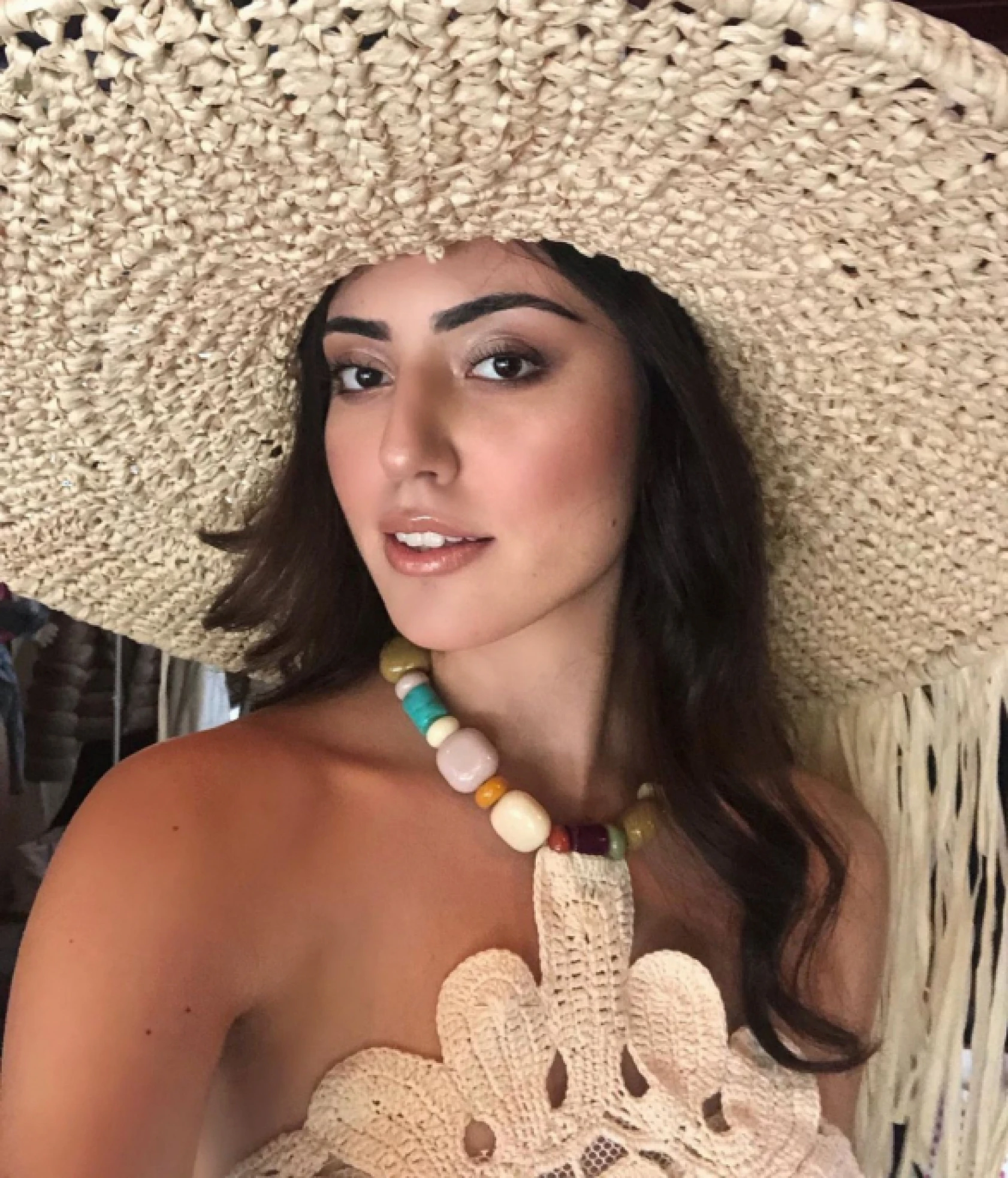Model Cansu Ece Kaya, Çin'de 'Miss Bikini Universe Yarışması'nda Türkiye'yi temsil edecek