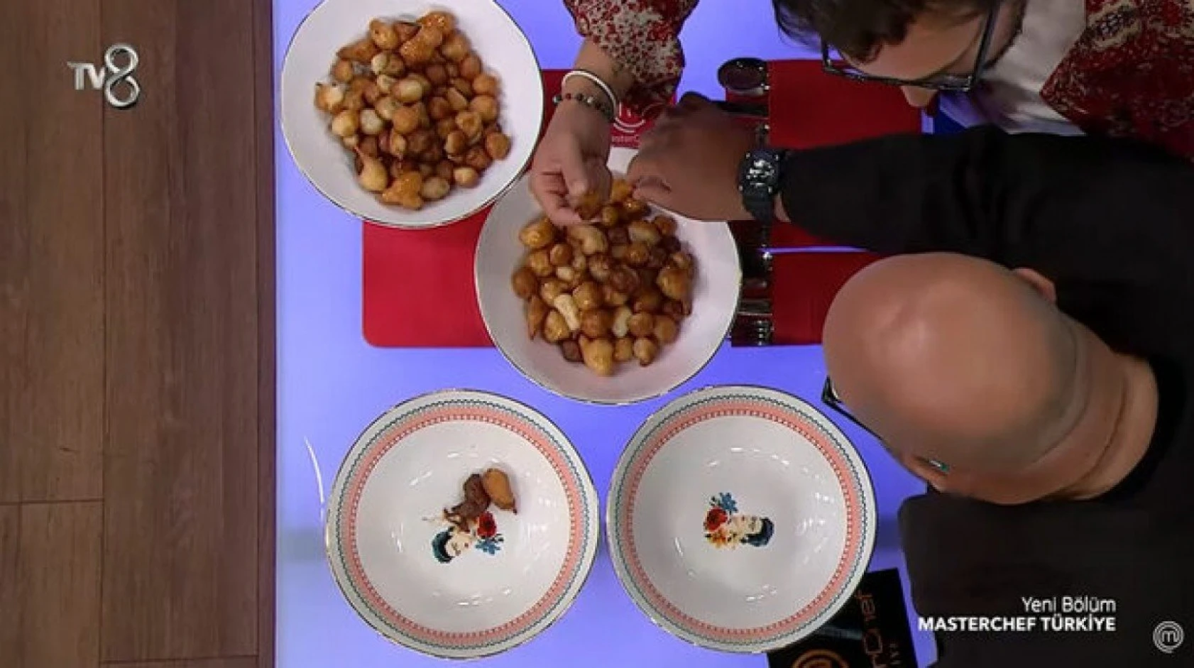 MasterChef Türkiye'de yaptıkları lokma tatlısıyla şoke ettiler! Ünlü şefler tadım yapmakta zorlandı!