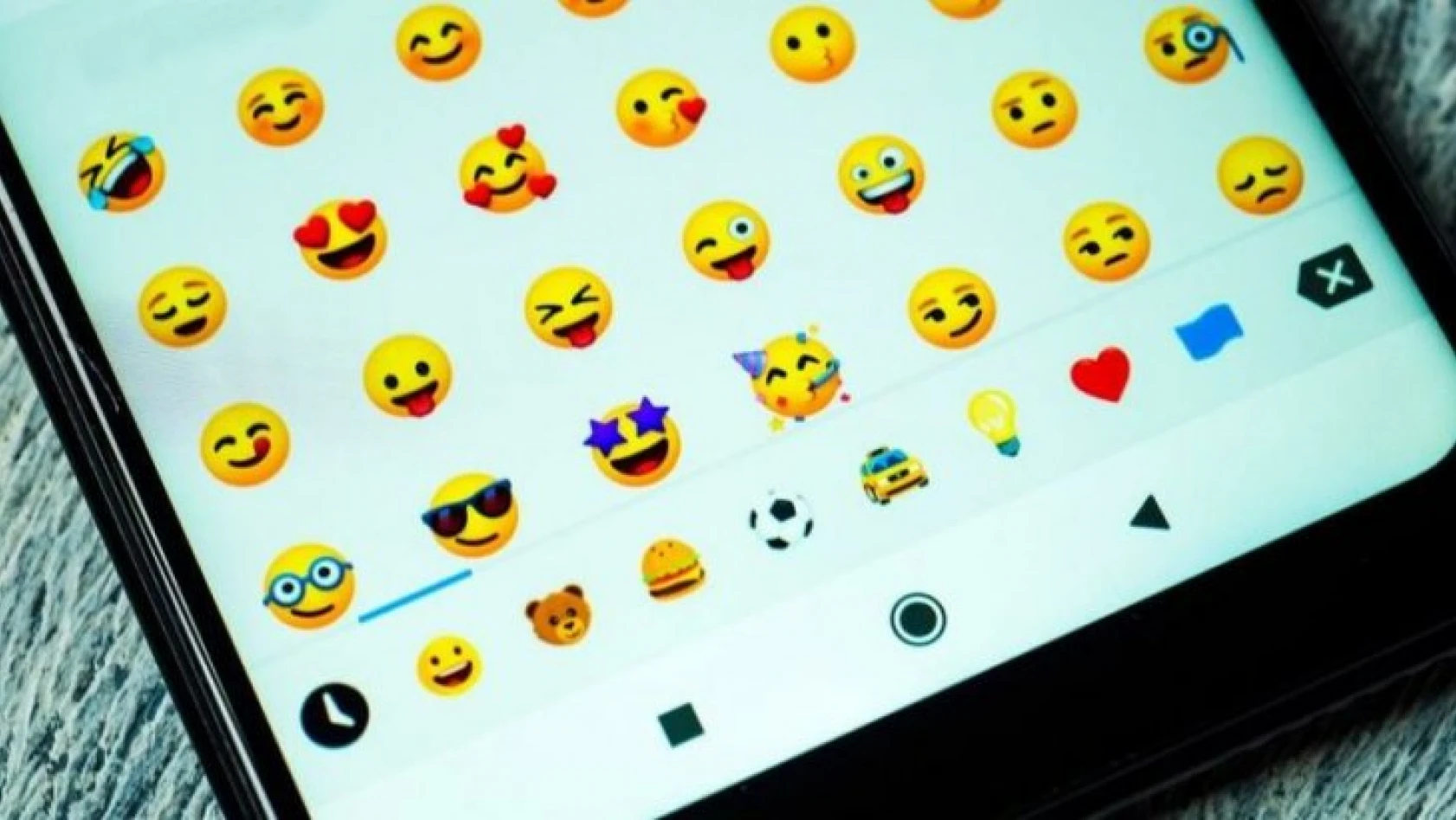 2021'in en çok kullanılan emojileri belli oldu