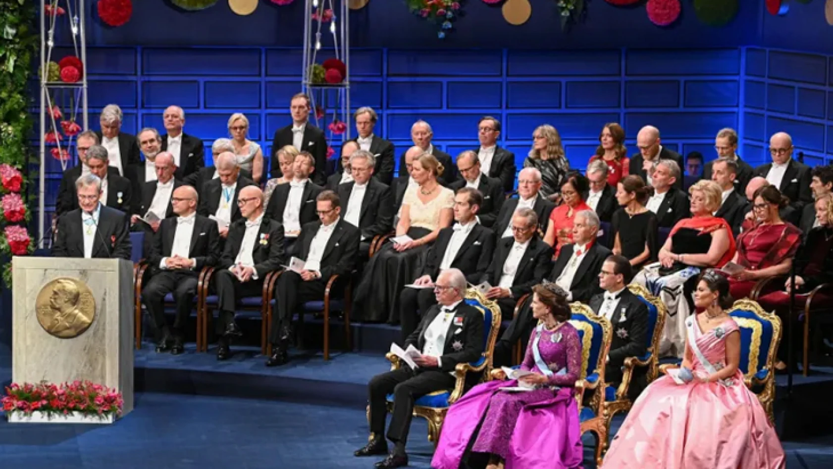 2022 Nobel Ödülleri sahiplerine verildi