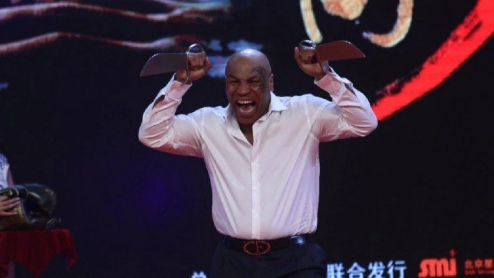 53 yaşındaki Mike Tyson şaşkına çevirdi