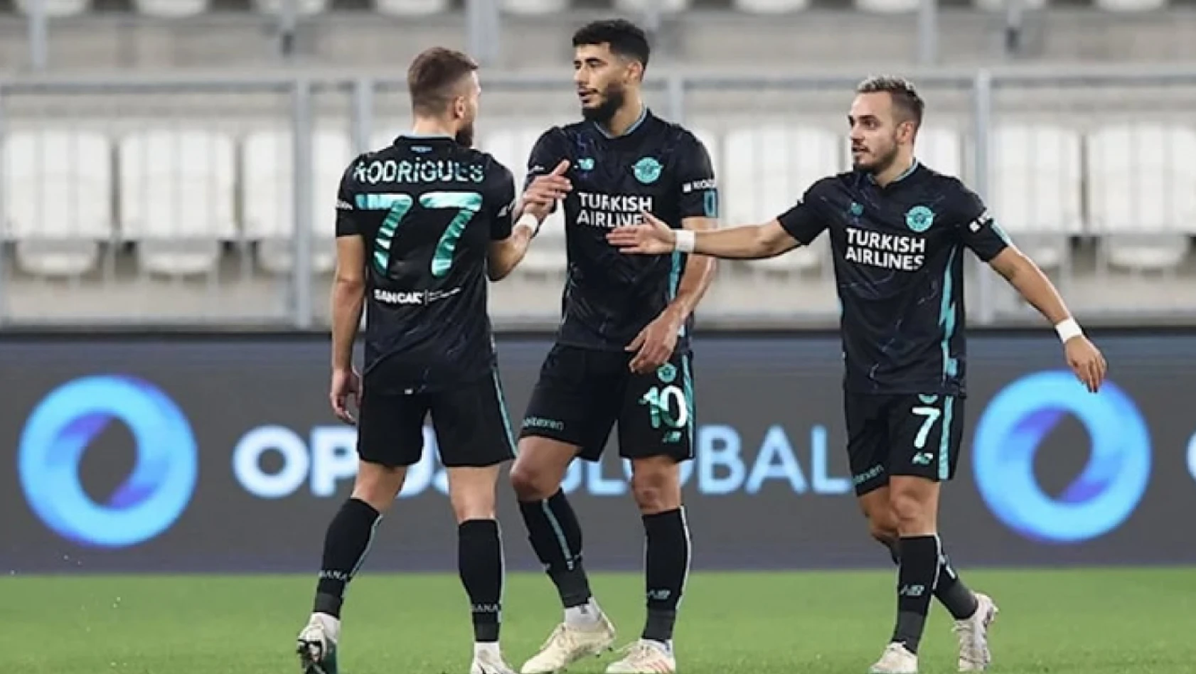 Adana Demirspor, UEFA Avrupa Konferans Ligi'nde play off turuna yükseldi