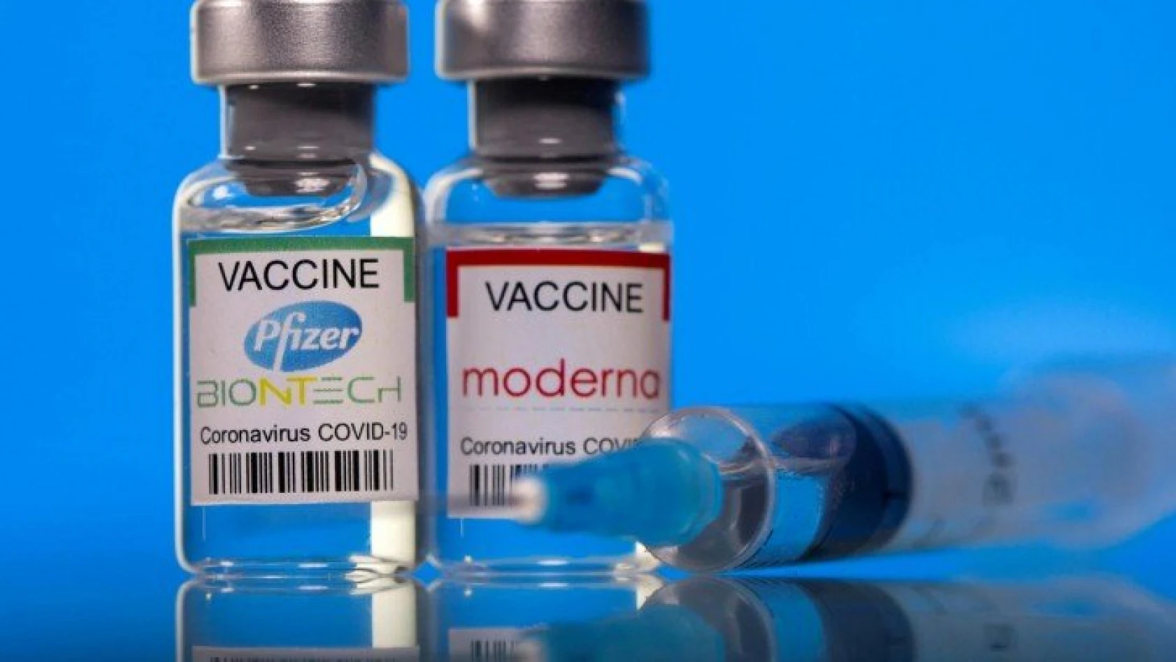 Aşıların koruma süreleri karşılaştırıldı! Moderna, BioNTech'ten daha iyi çıktı!