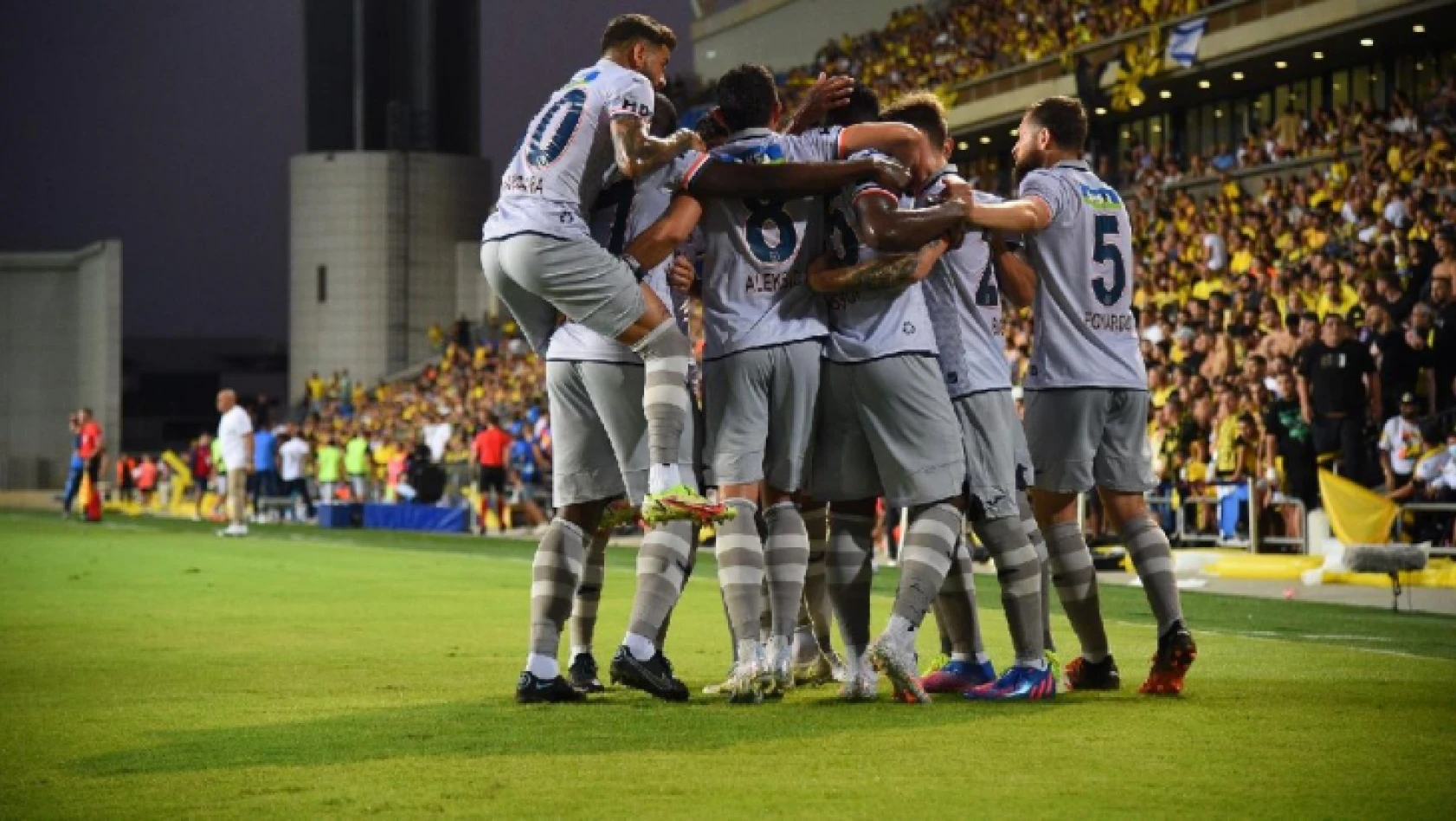 Başakşehir, Maccabi Netanya karşısında İsrail'de turladı