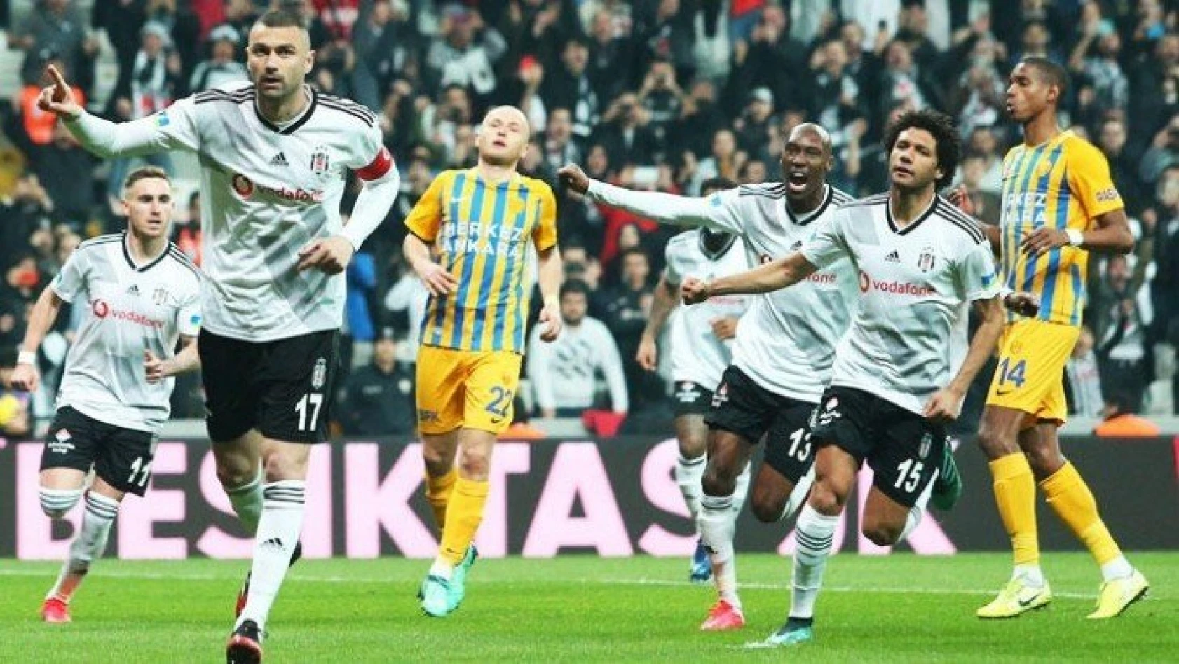 Beşiktaş derbi öncesi hata yapmadı
