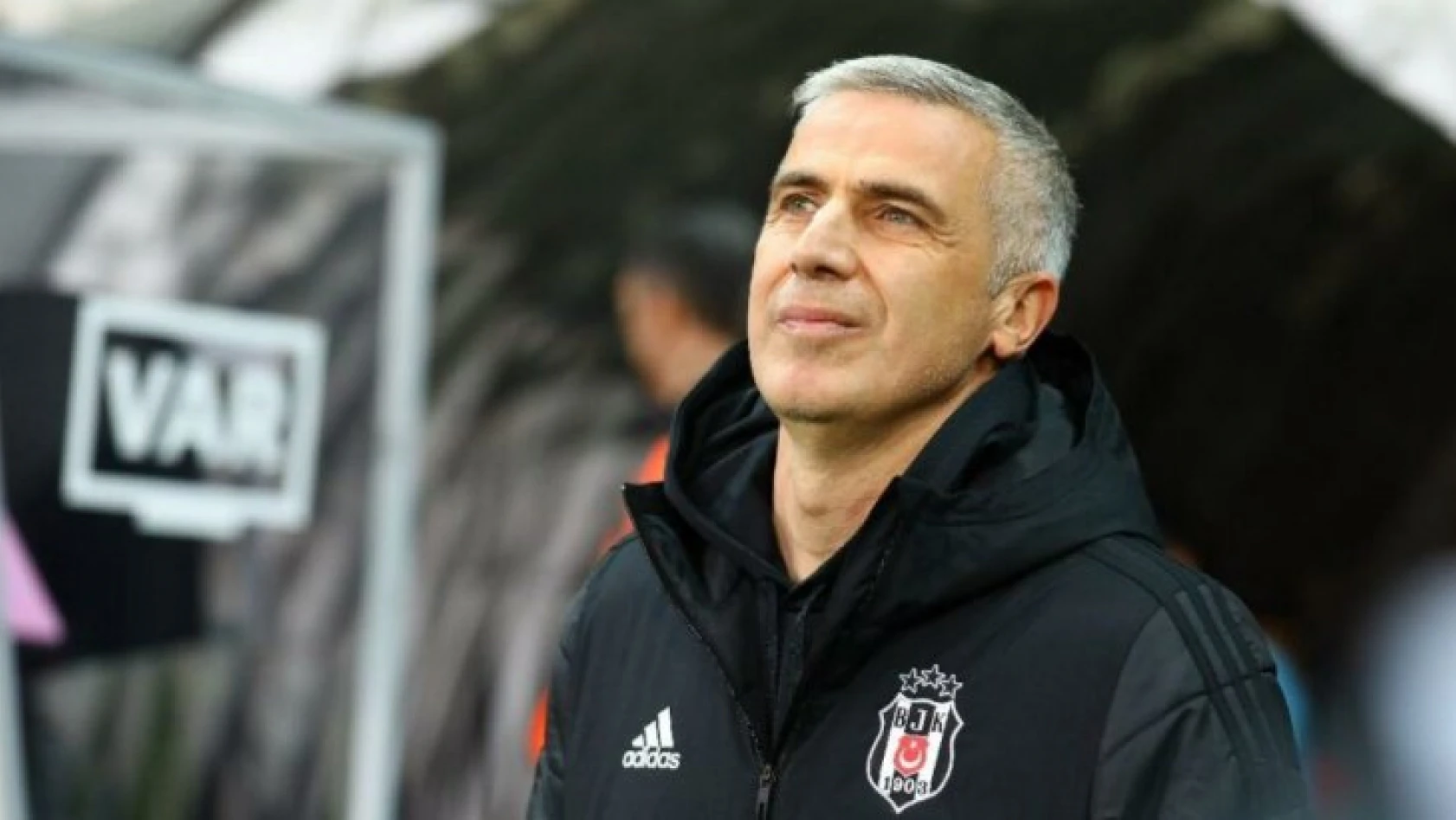 Beşiktaş'ın yeni teknik direktörü belli oldu