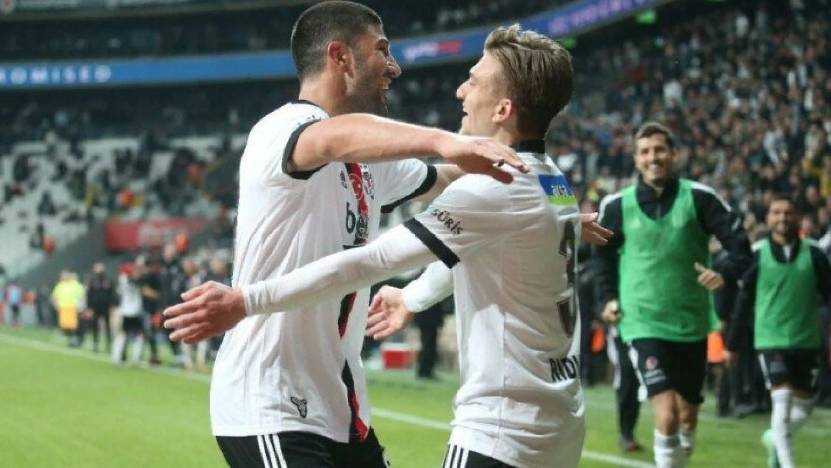 Beşiktaş, Sivasspor'u Güven Yalçın ile geçti
