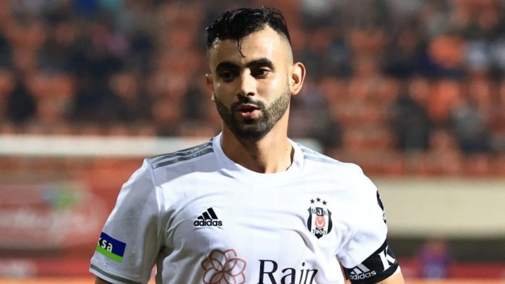Beşiktaş'ta Rachid Ghezzal'dan kötü haber
