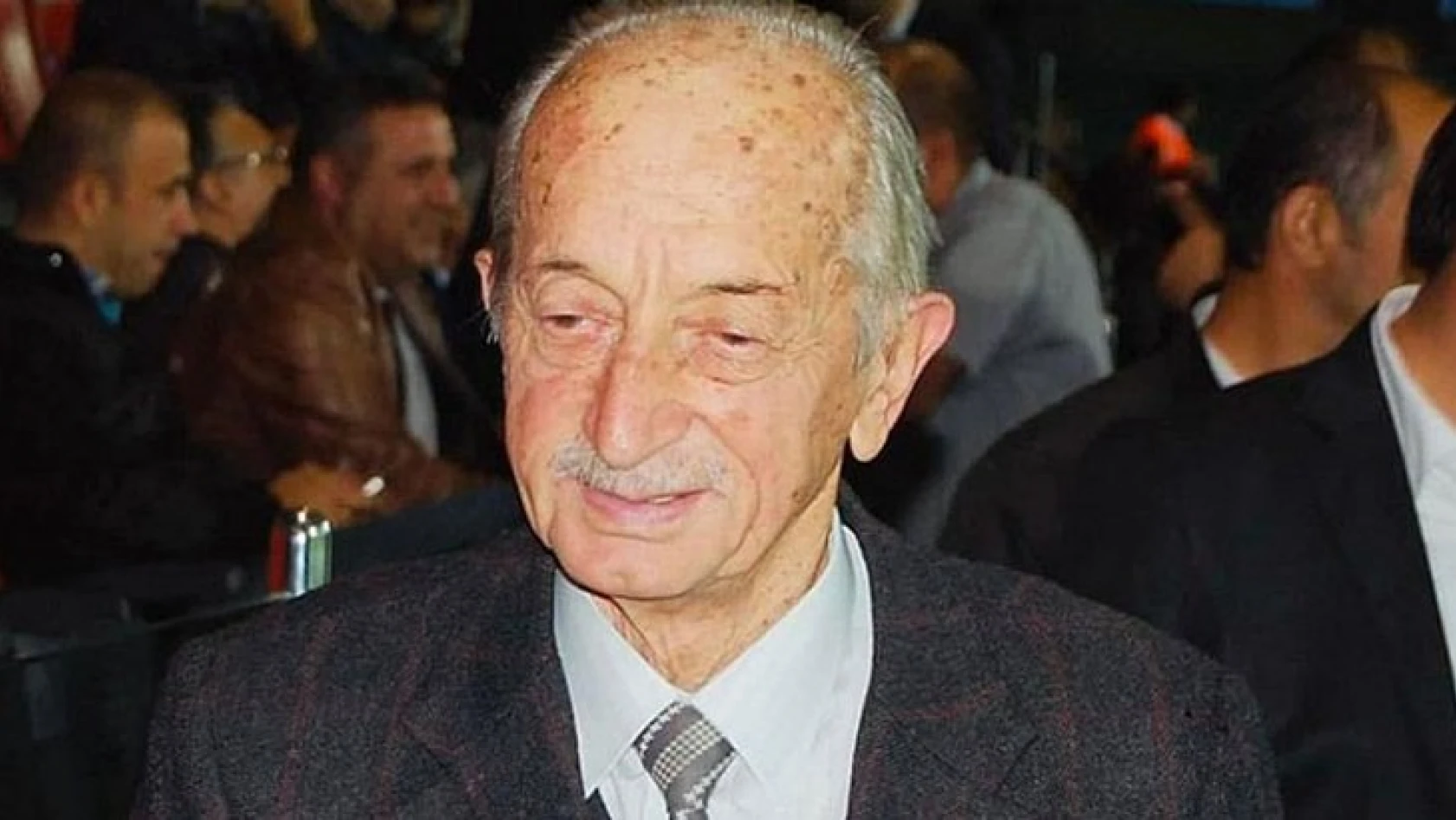 Çaykur Rizespor'un kurucularından Muharrem Kürkçü hayatını kaybetti