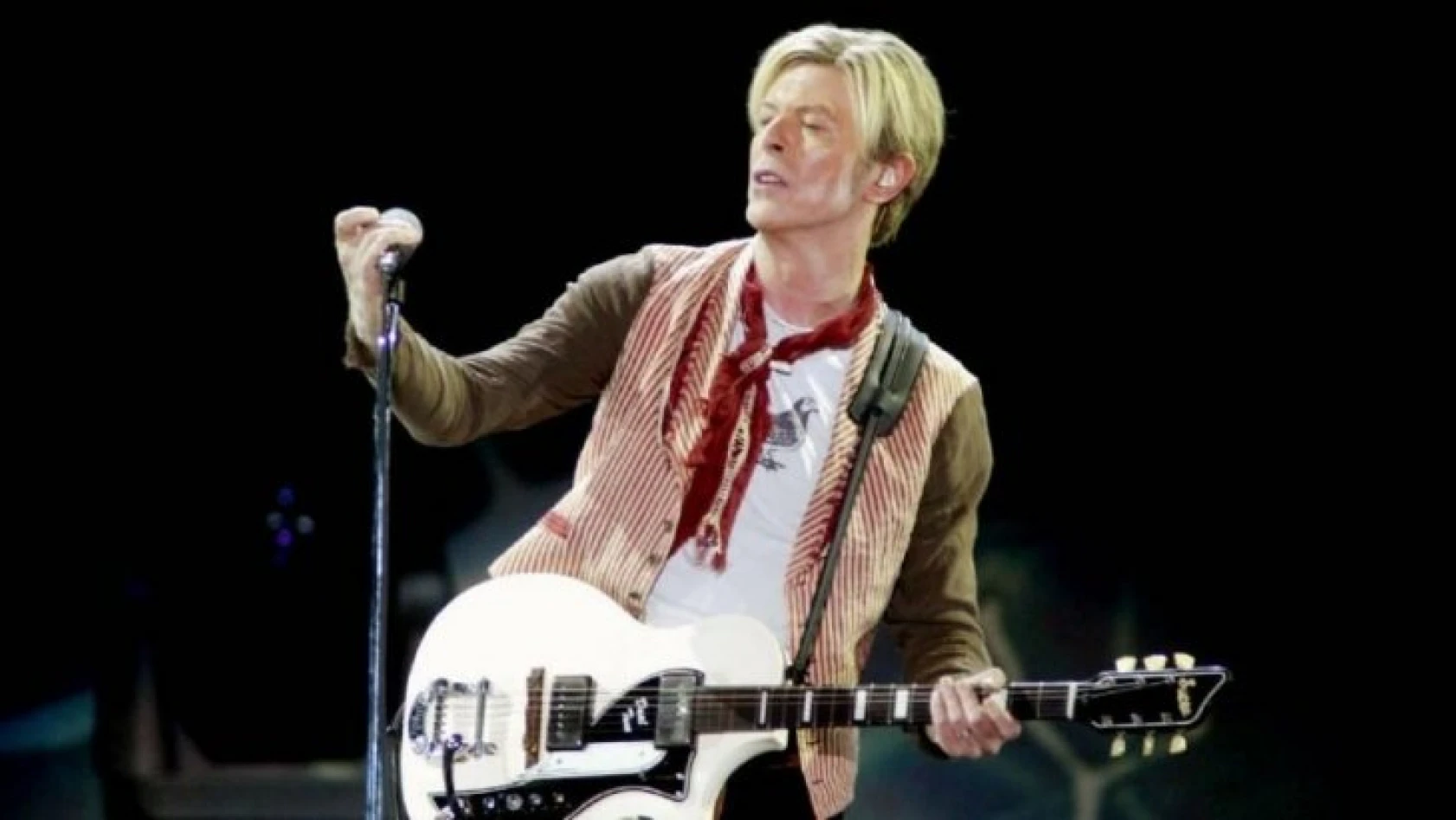 David Bowie rekor kırdı! En çok onun plakları satıldı!