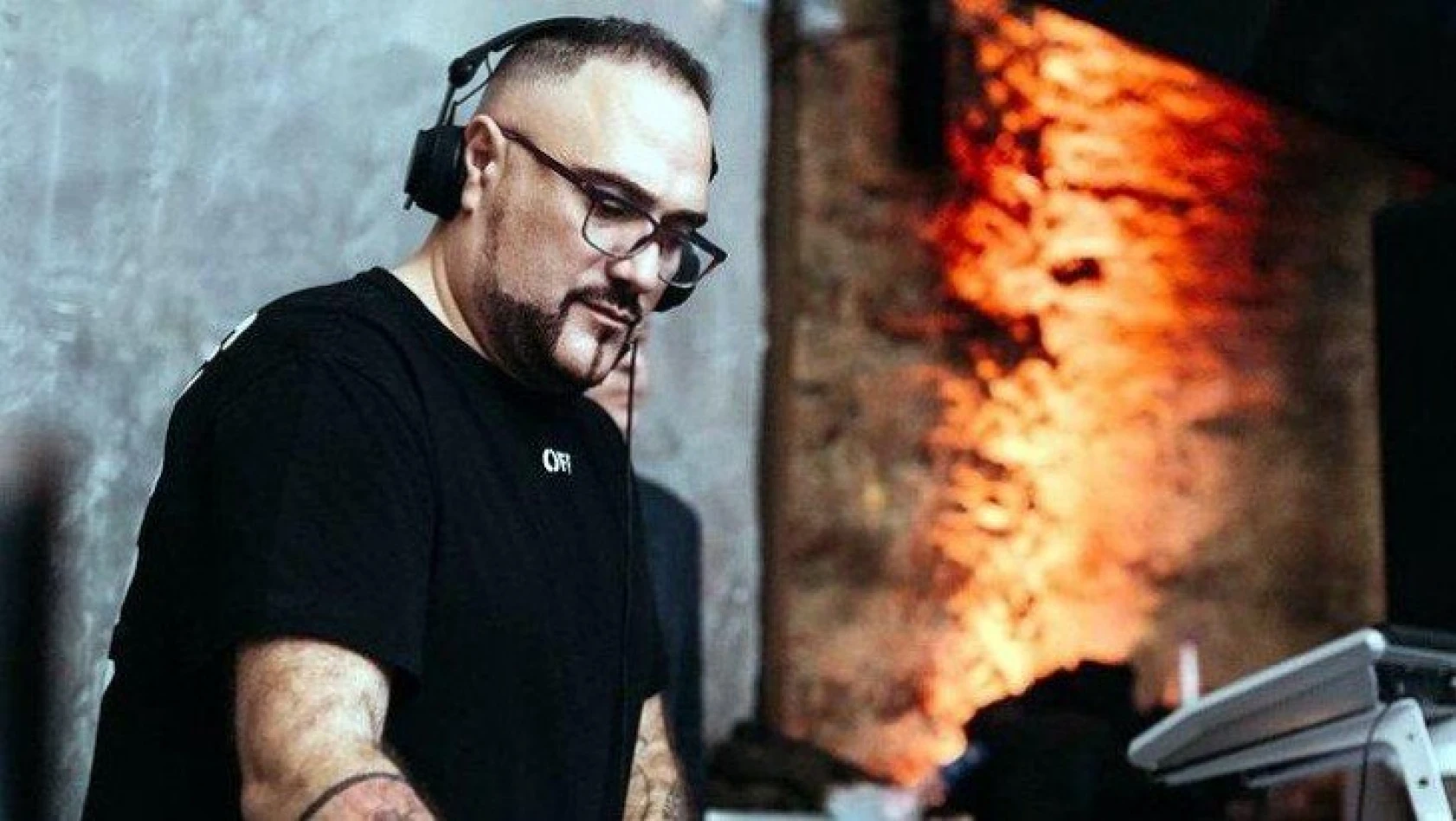 DJ Antonis Karagounis, elektrik çarpması sonucu yaşamını yitirdi