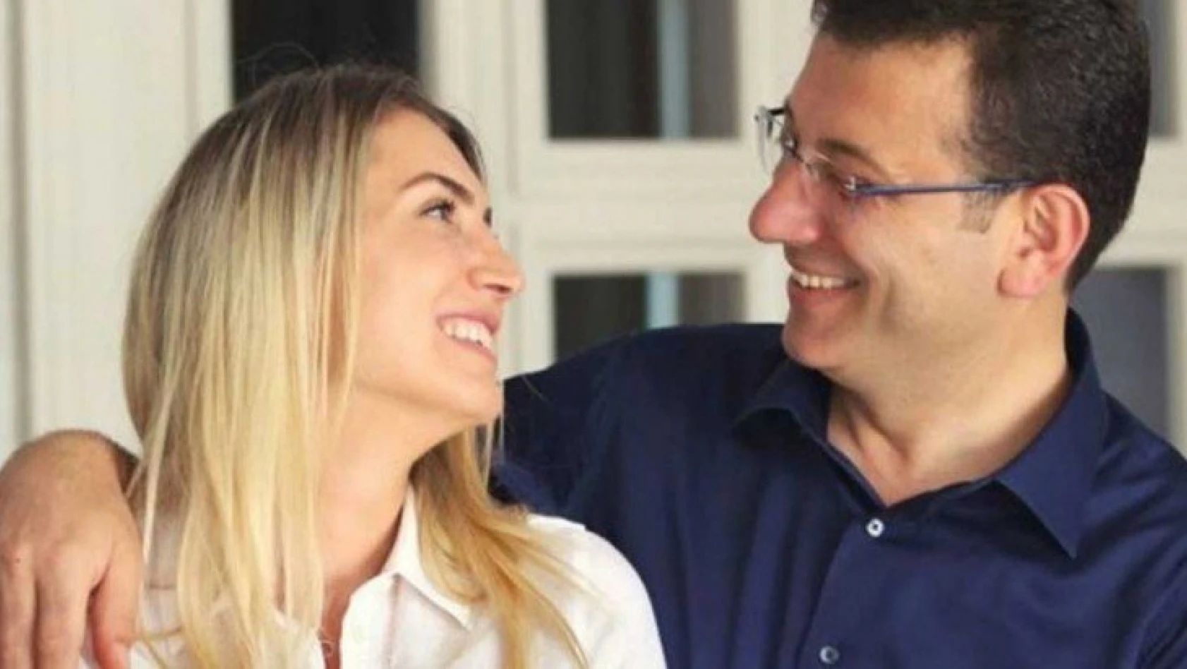 Ekrem İmamoğlu'ndan eşi Dilek İmamoğlu'na romantik jest