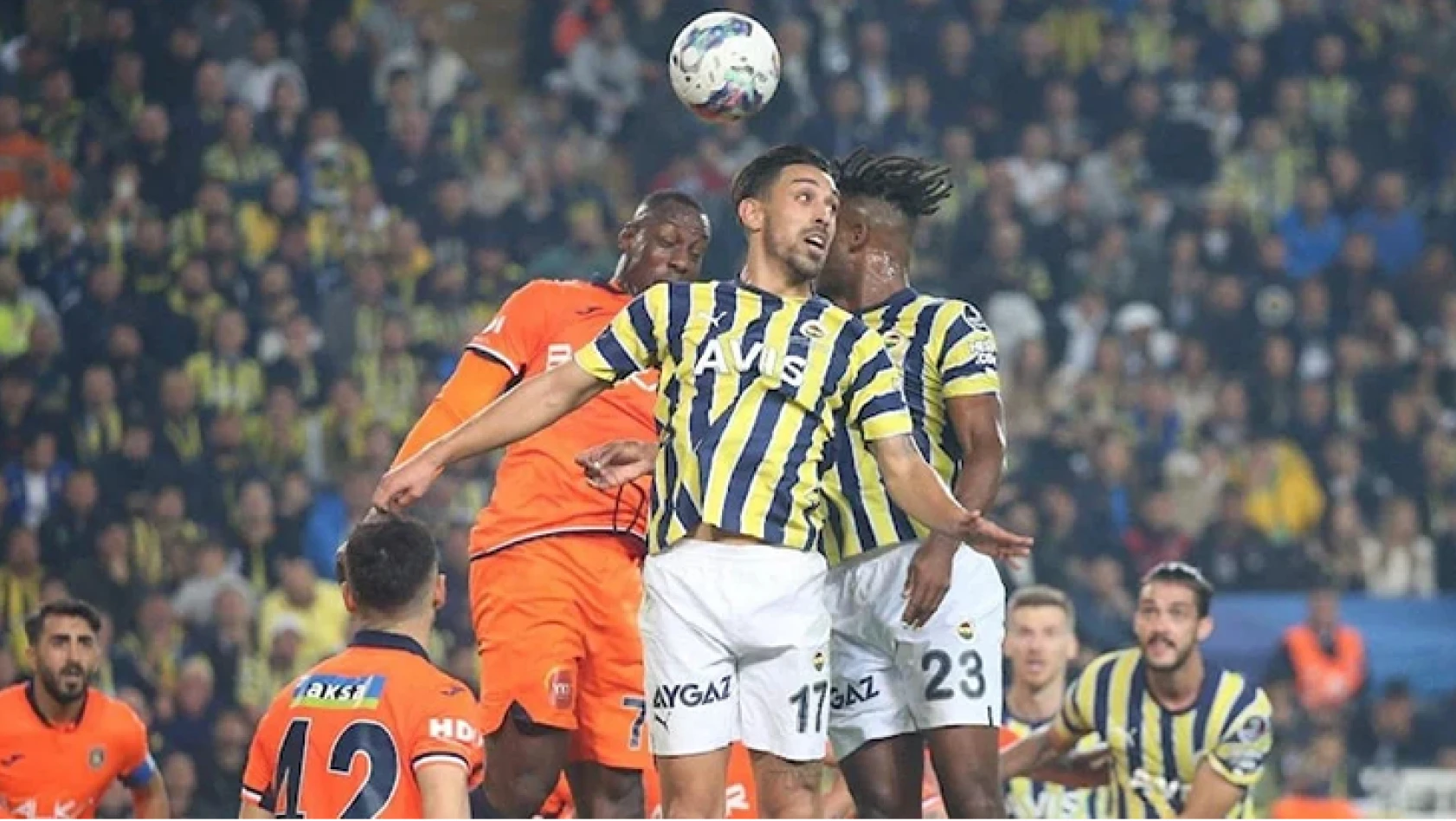 Fenerbahçe-Başakşehir maçı sonrası zirve el değiştirdi