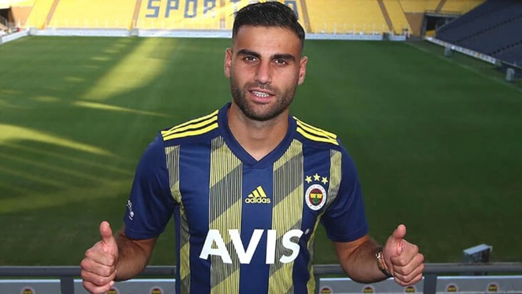Fenerbahçe, Deniz Türüç ile 3 yıllık anlaşma imzaladı