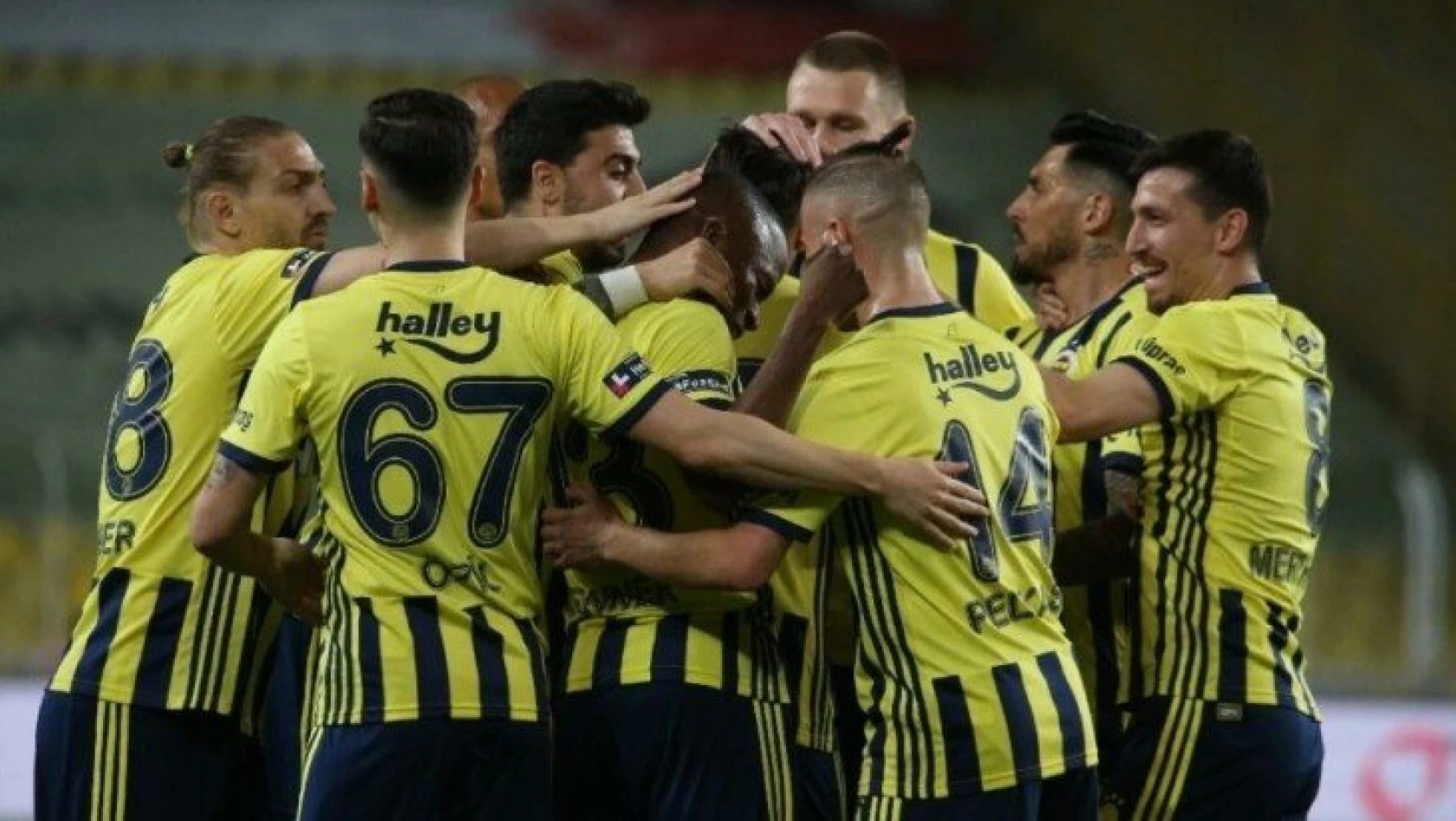 Fenerbahçe, Erzurumspor'u 14 dakikada devirdi! 'Yarış bitmedi' dedi: 3-1