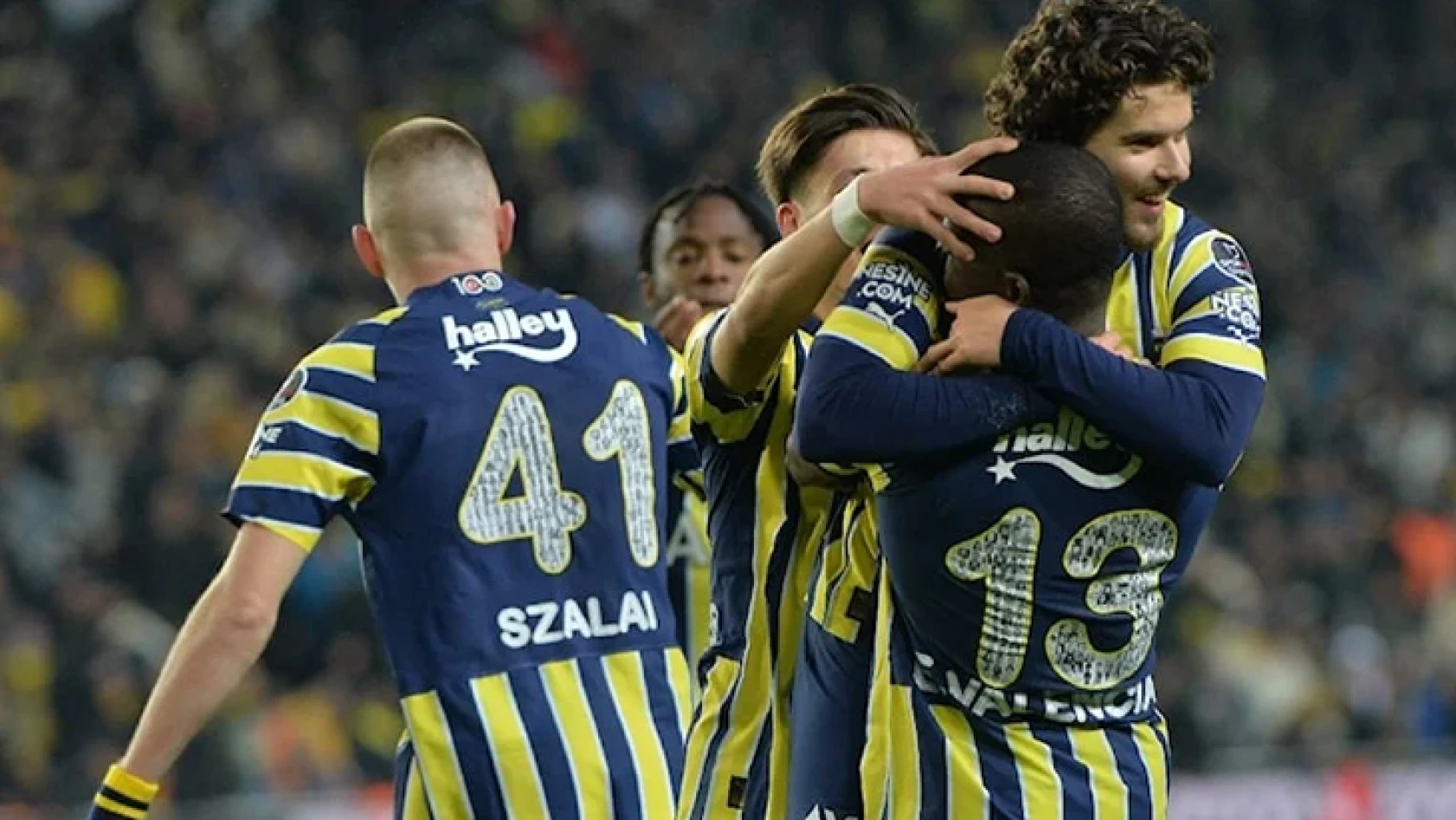Fenerbahçe, Kasımpaşa'yı Valencia'nın şovuyla yıktı: 5-1