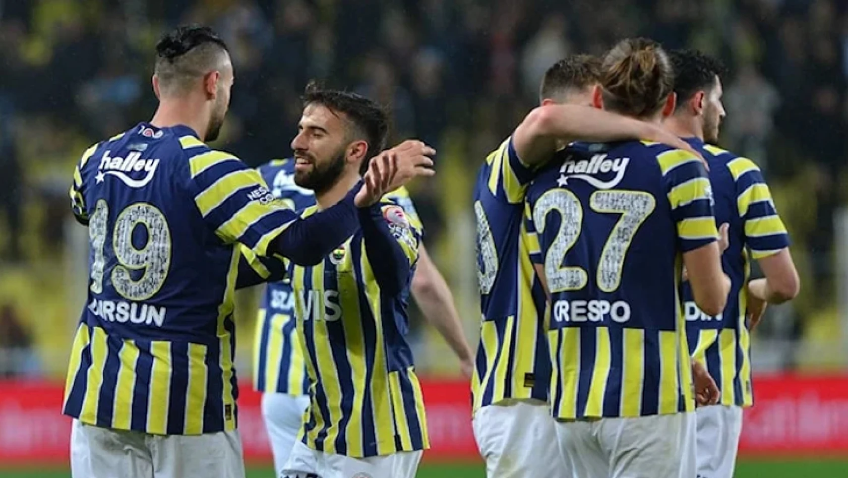 Fenerbahçe, Kayserispor'u eleyerek Türkiye Kupası'nda son yarı finalist oldu