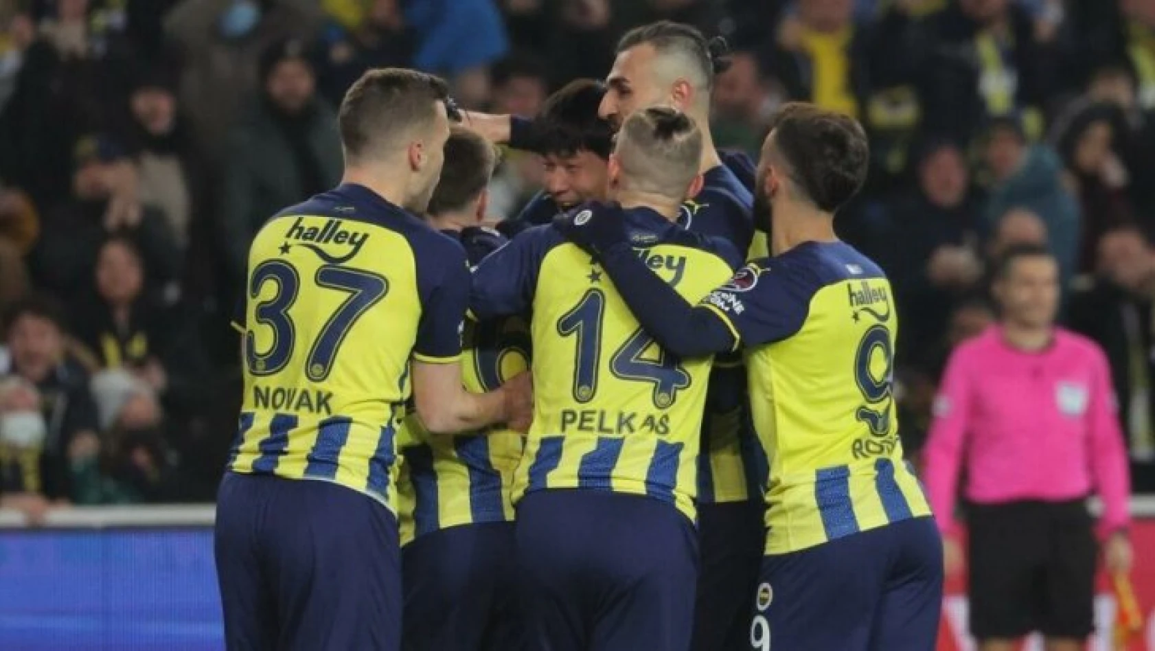 Fenerbahçe, Konyaspor'u da devirip seriye devam etti