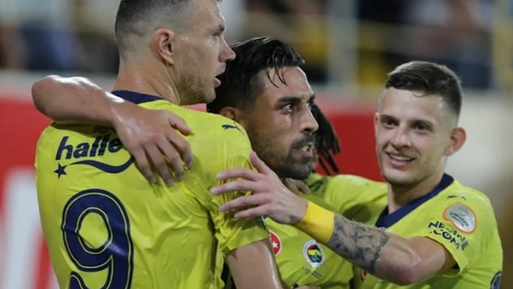 Fenerbahçe, seriyi 12 maça çıkardı! Alanya'da liderliği sürdürdü!