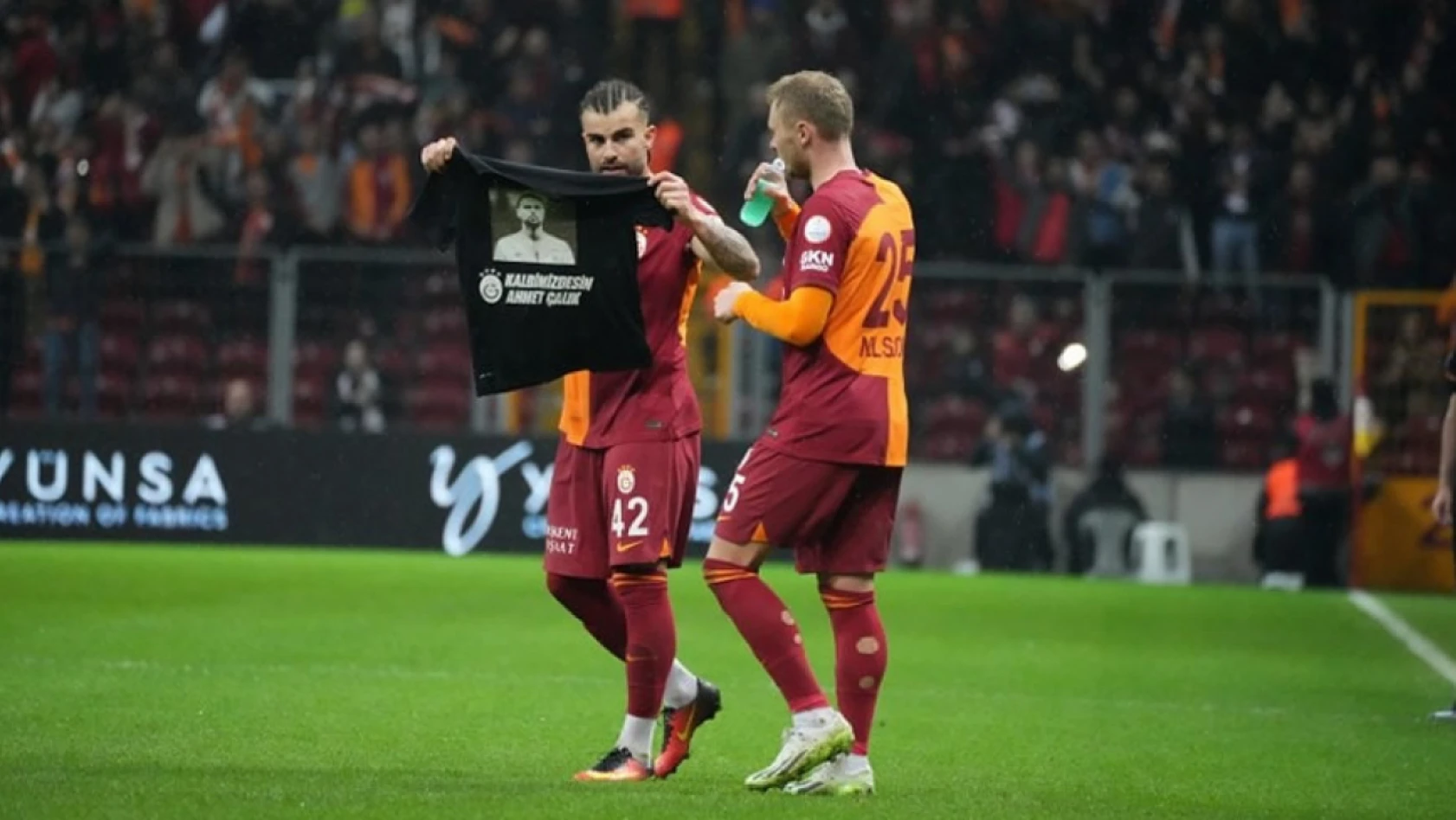 Galatasaray'da Abdülkerim'in gecesi! 3 puanı 3 golle aldı!