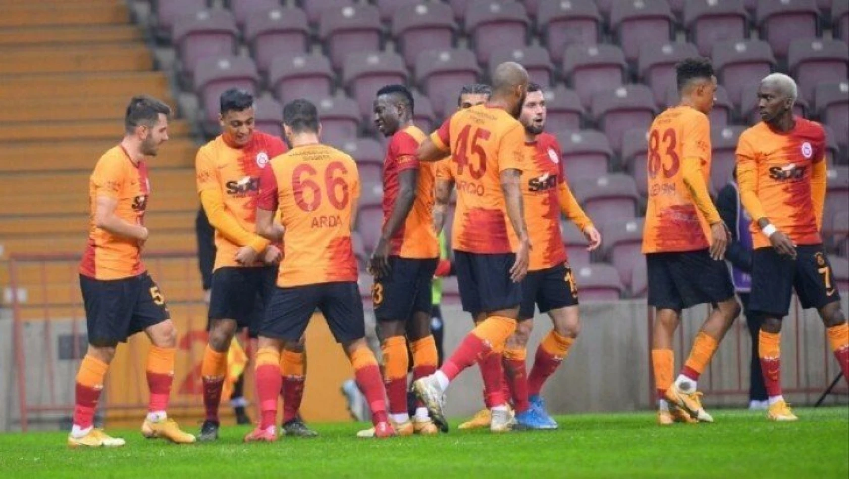 Galatasaray, golcüsü Mohamed ile güldü