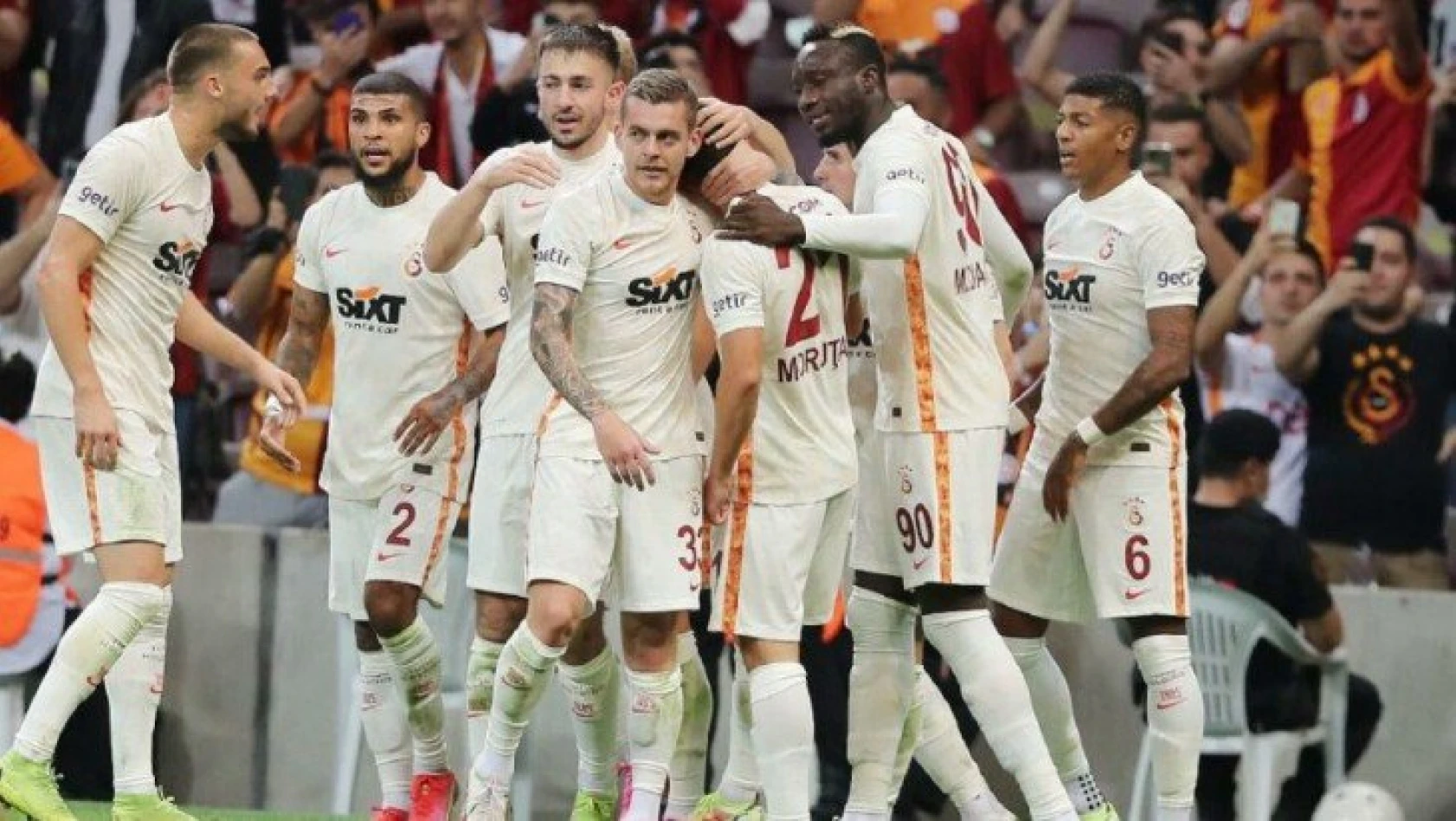 Galatasaray, Göztepe maçında geriden gelip kazandı