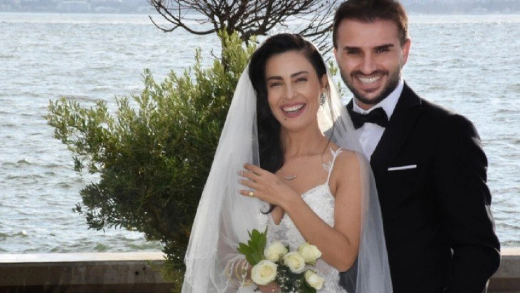 Gazeteci Canan Danyıldız ile moda fotoğrafçısı Erkan Barış evlendi