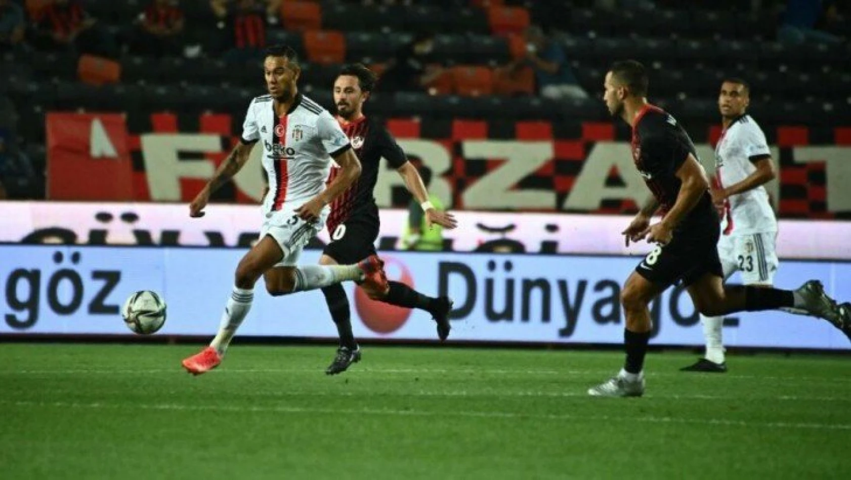 Gaziantep FK-Beşiktaş maçında galip çıkmadı
