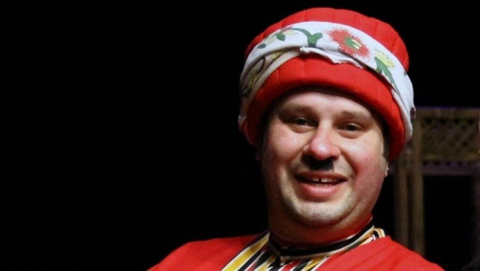 Genç tiyatro oyuncusu Ömür Gökhan Daldık koronaya yenik düştü