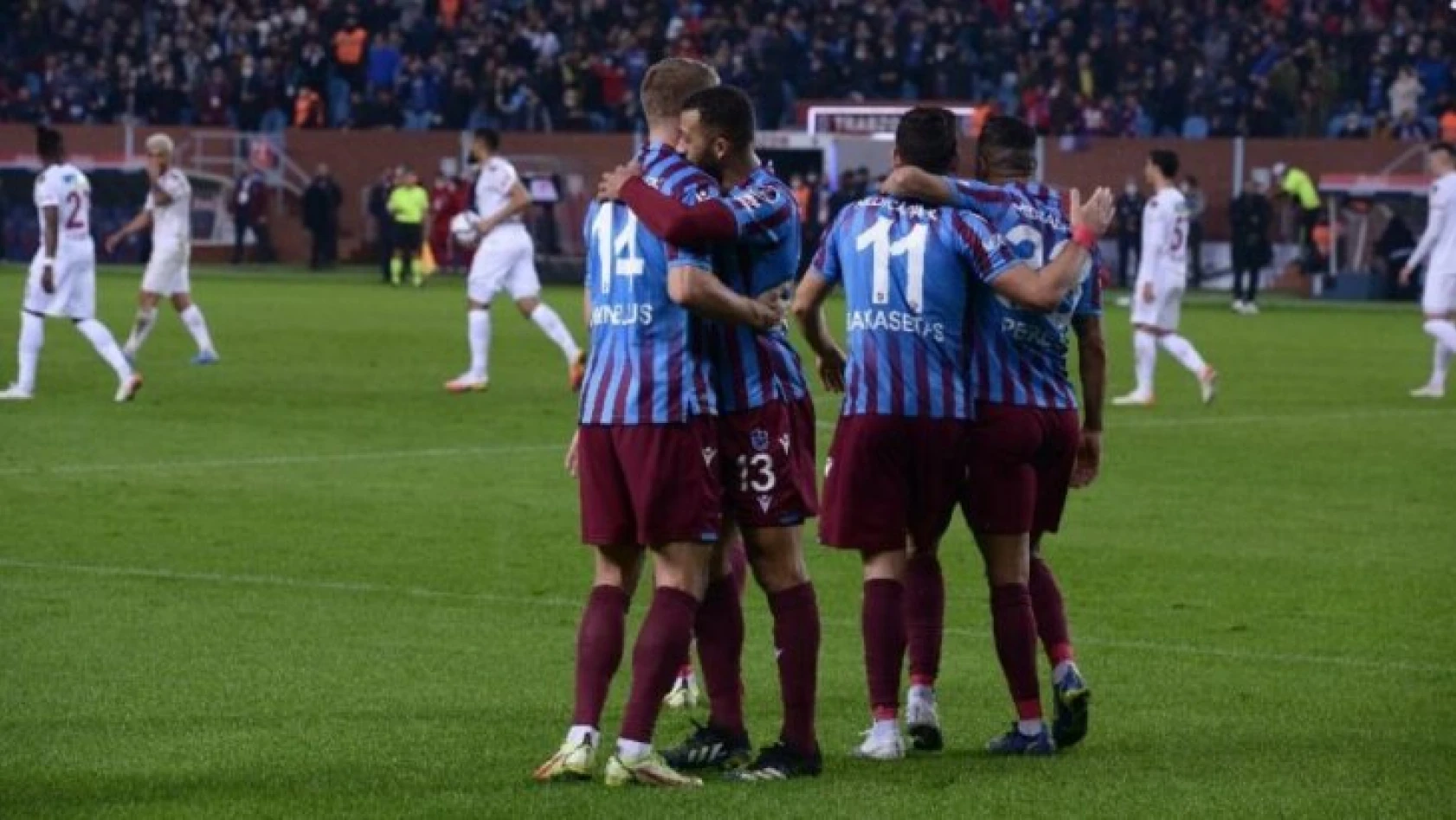 Hatayspor'u deviren Trabzonspor, şova kaldığı yerden devam etti