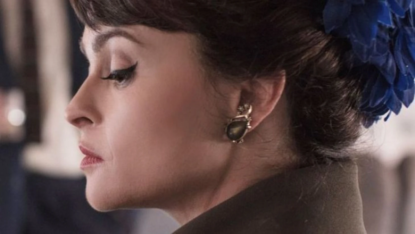 Helena Bonham Carter, canlandıracağı karakterin hayaletinden izin istemiş