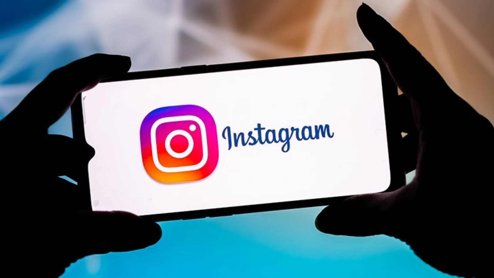 Instagram, TikTok olma yolunda ilerliyor! Yeni özelliği test ediyor!