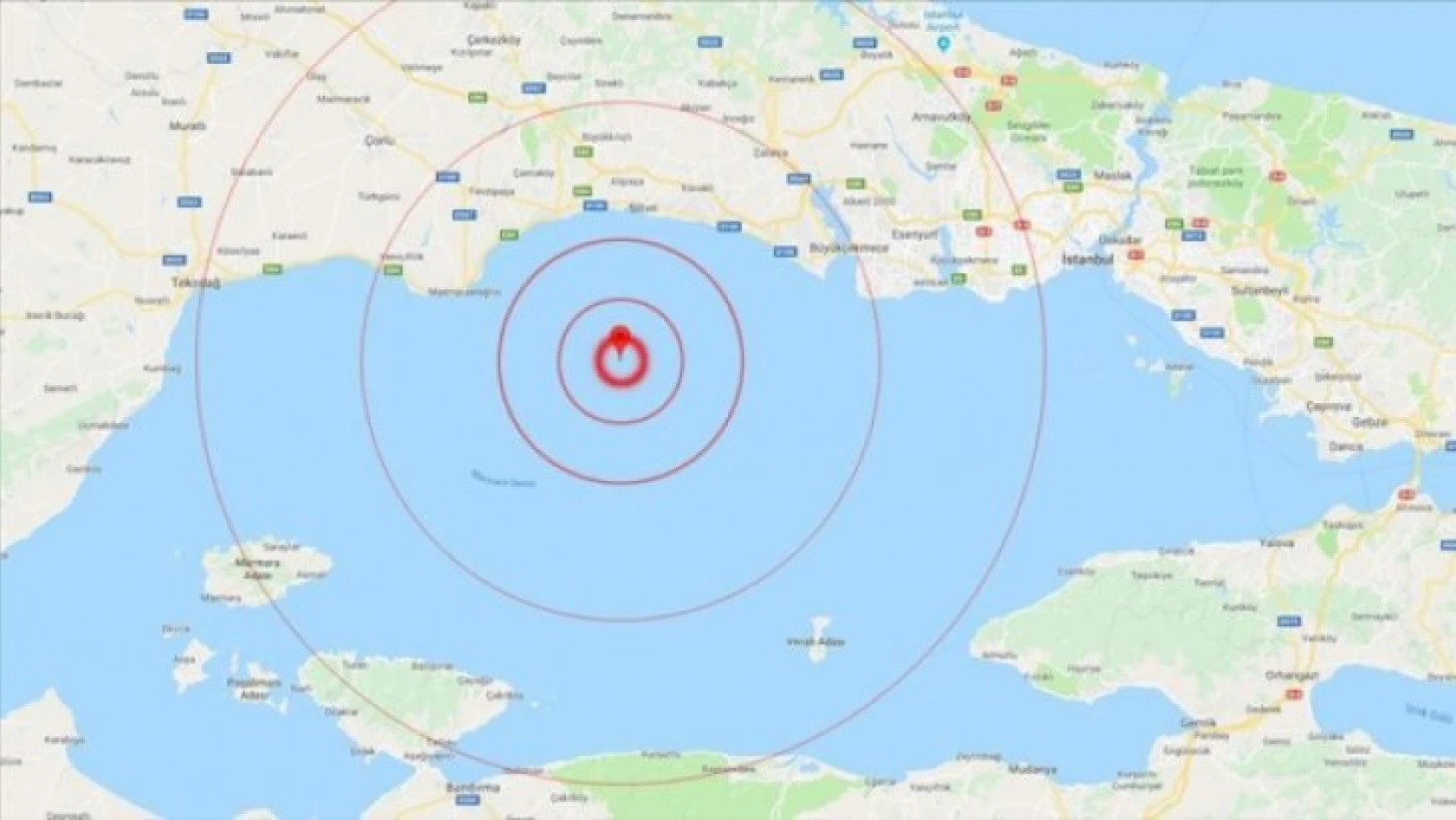 İstanbul'da 5,8 büyüklüğünde deprem meydana geldi