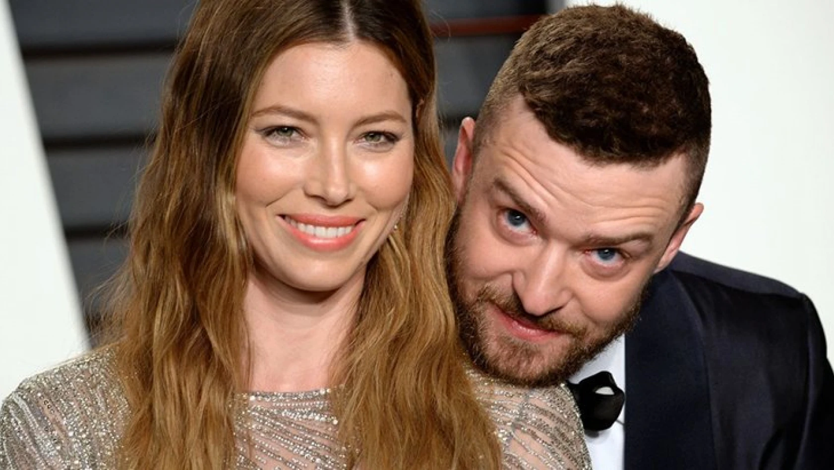 Justin Timberlake, aldattığı eşi Jessica Biel'den özür diledi