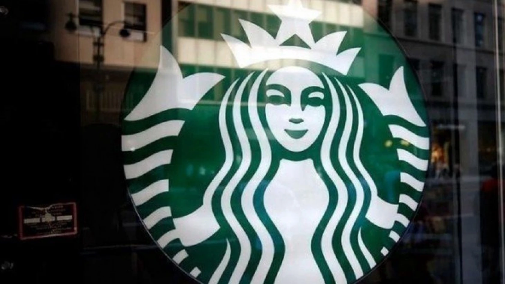 Kahve devi Starbucks'tan kötü haber! 400 şubesini kapatıyor!