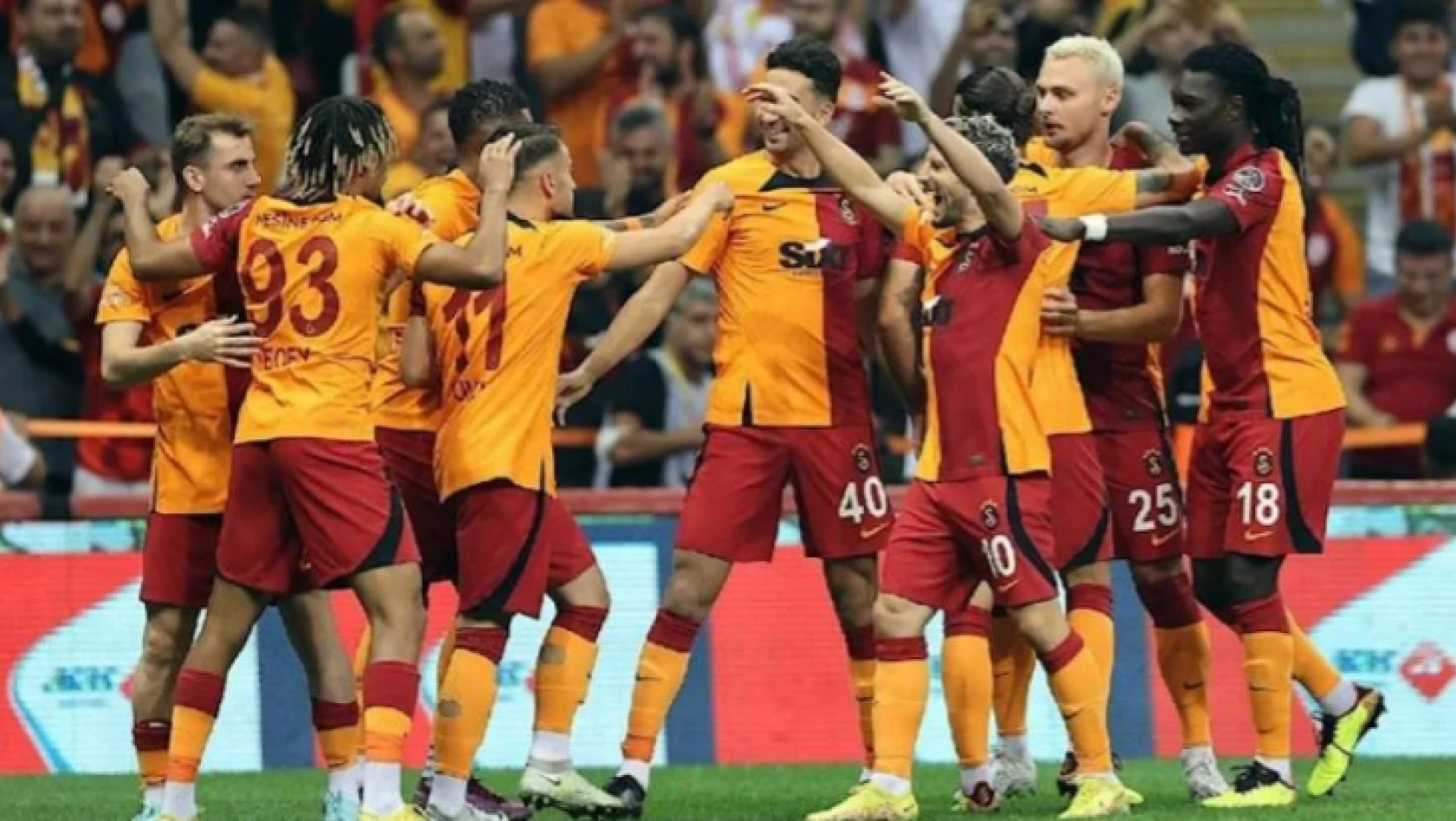 Konyaspor, liderlik koltuğu İstanbul'da Galatasaray'a bıraktı