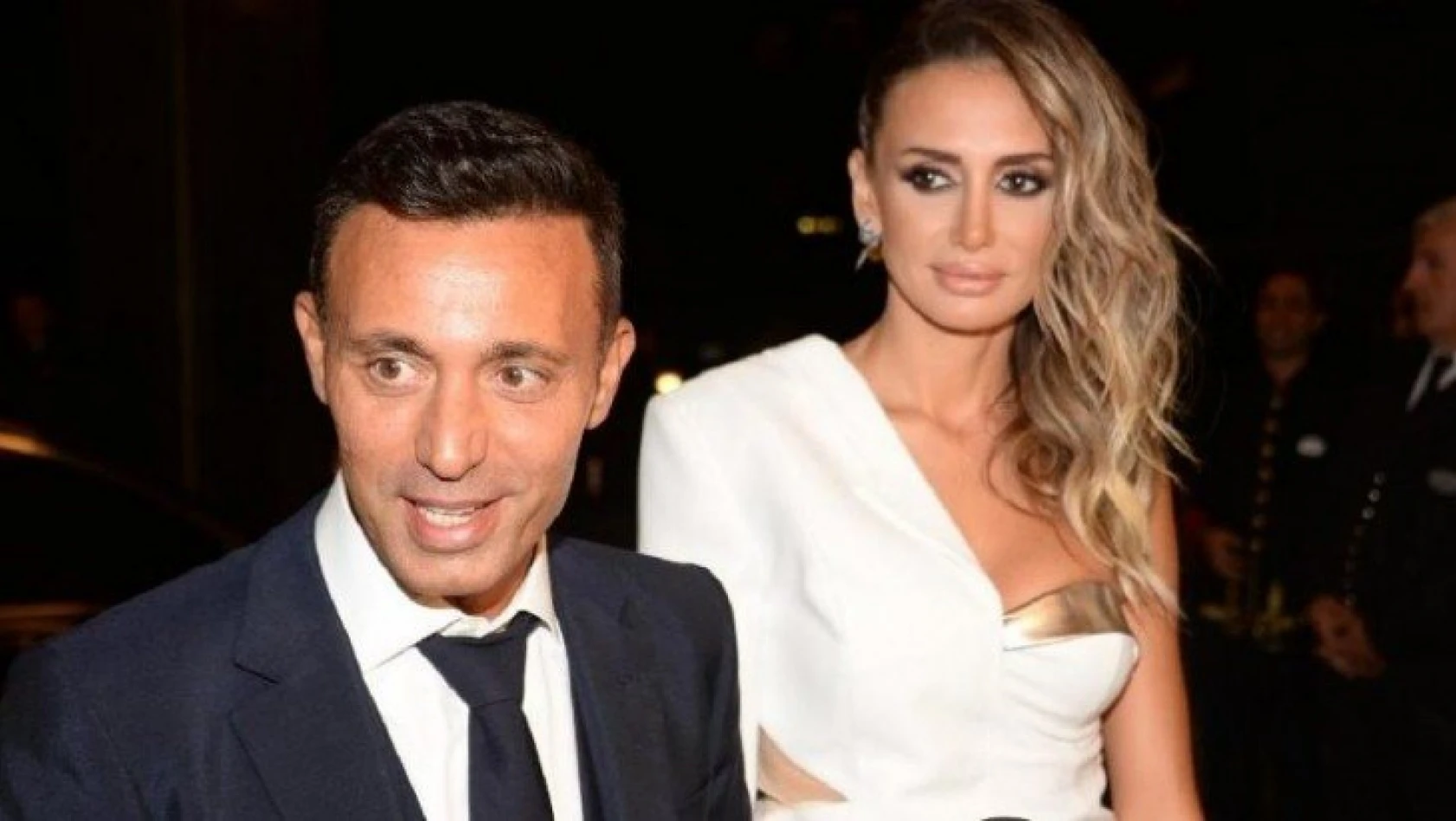 Mustafa Sandal ve Emina Jahovic yeniden mi evleniyor?