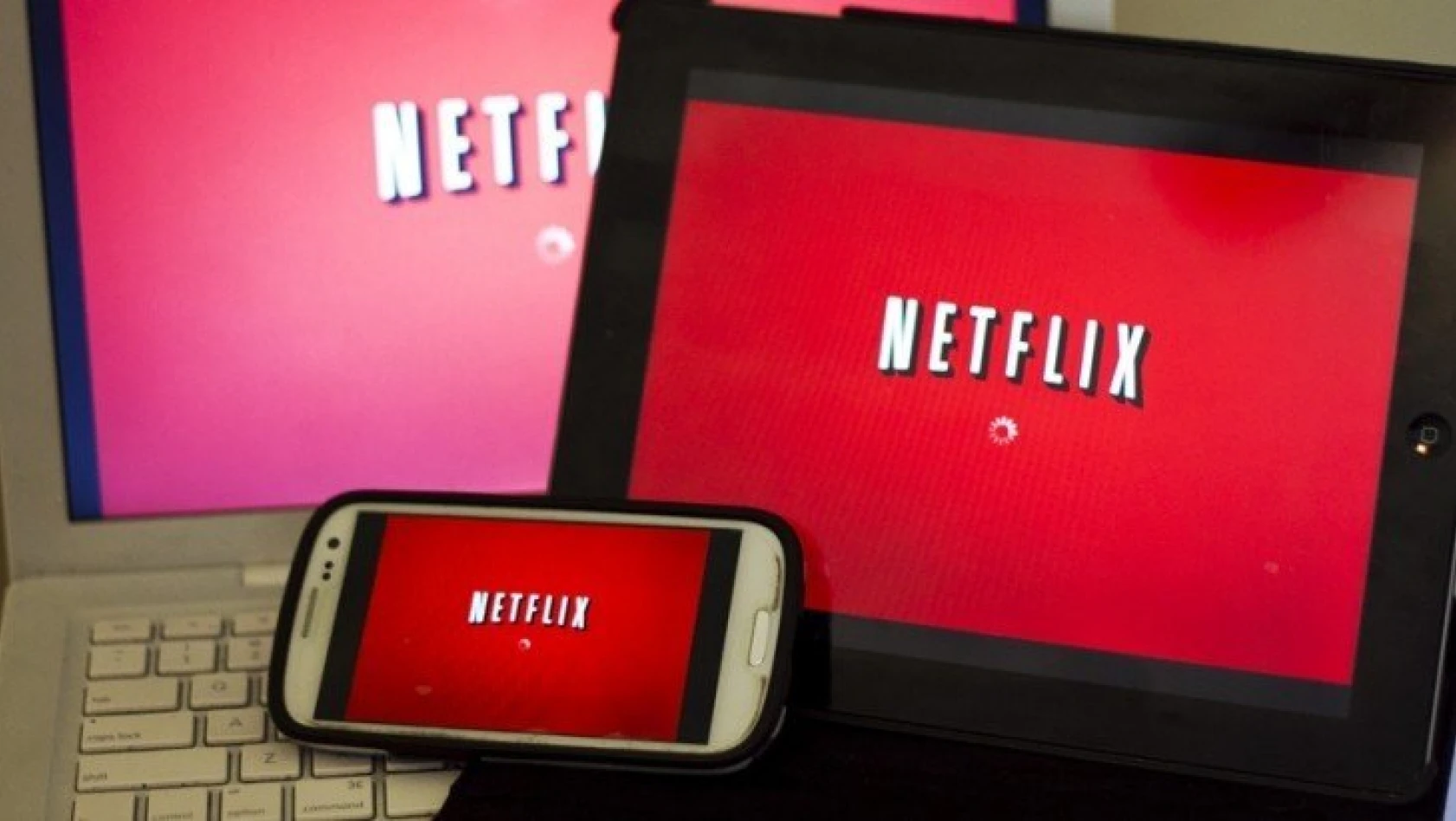 Netflix için ortak kullanım sona eriyor! Şifre paylaşımı nasıl engellenecek?