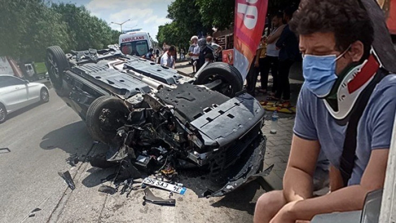 Oyuncu İlker Aksum, trafik kazası geçirdi