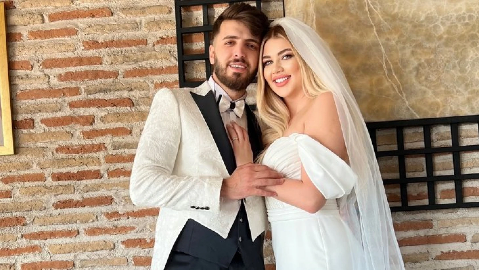 Oyuncu Seda Tosun ile sosyal medya fenomeni Taner Ataş evlendi