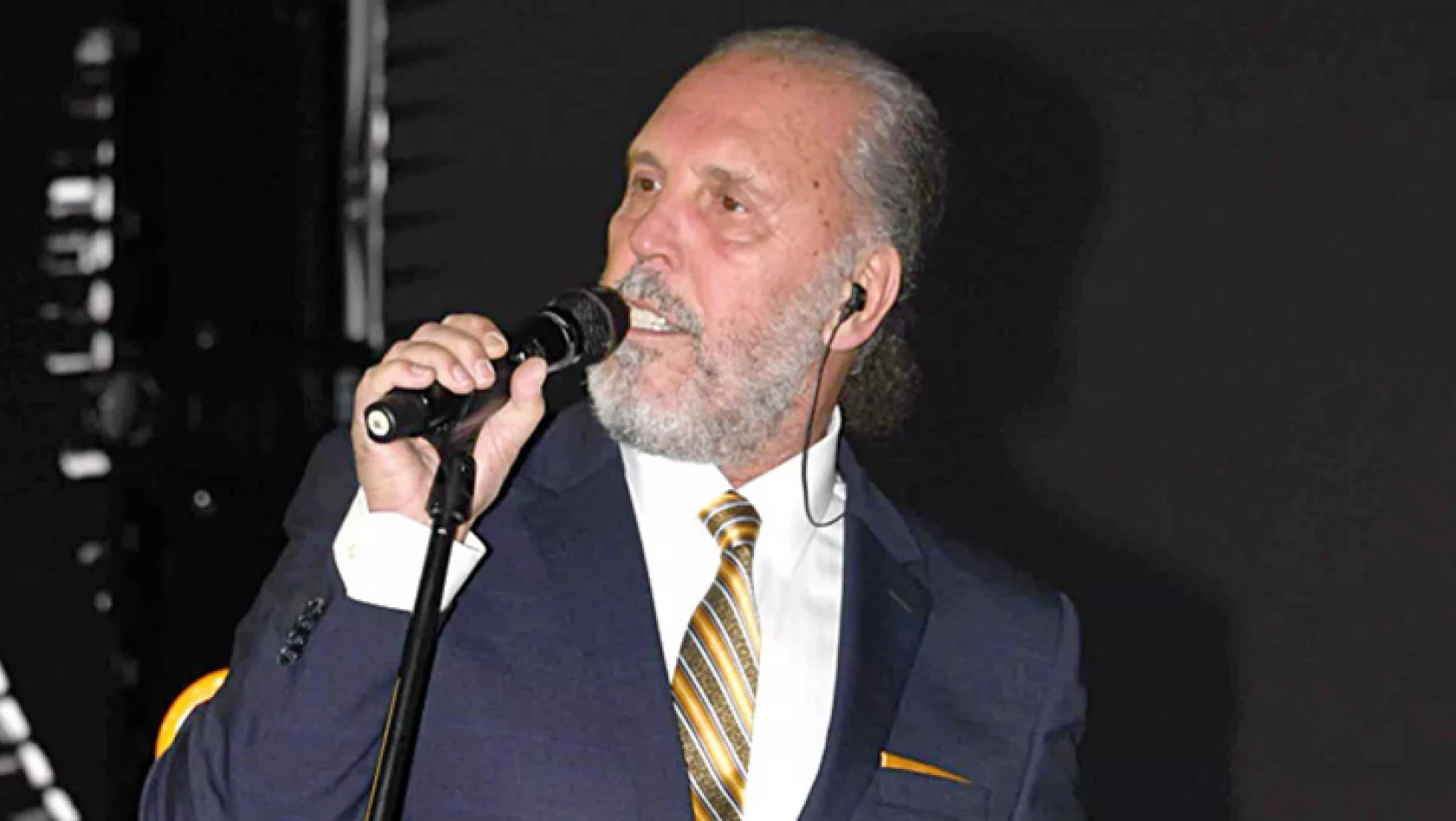 Şarkıcı Fatih Erkoç, kalp krizi geçirdiğini açıkladı