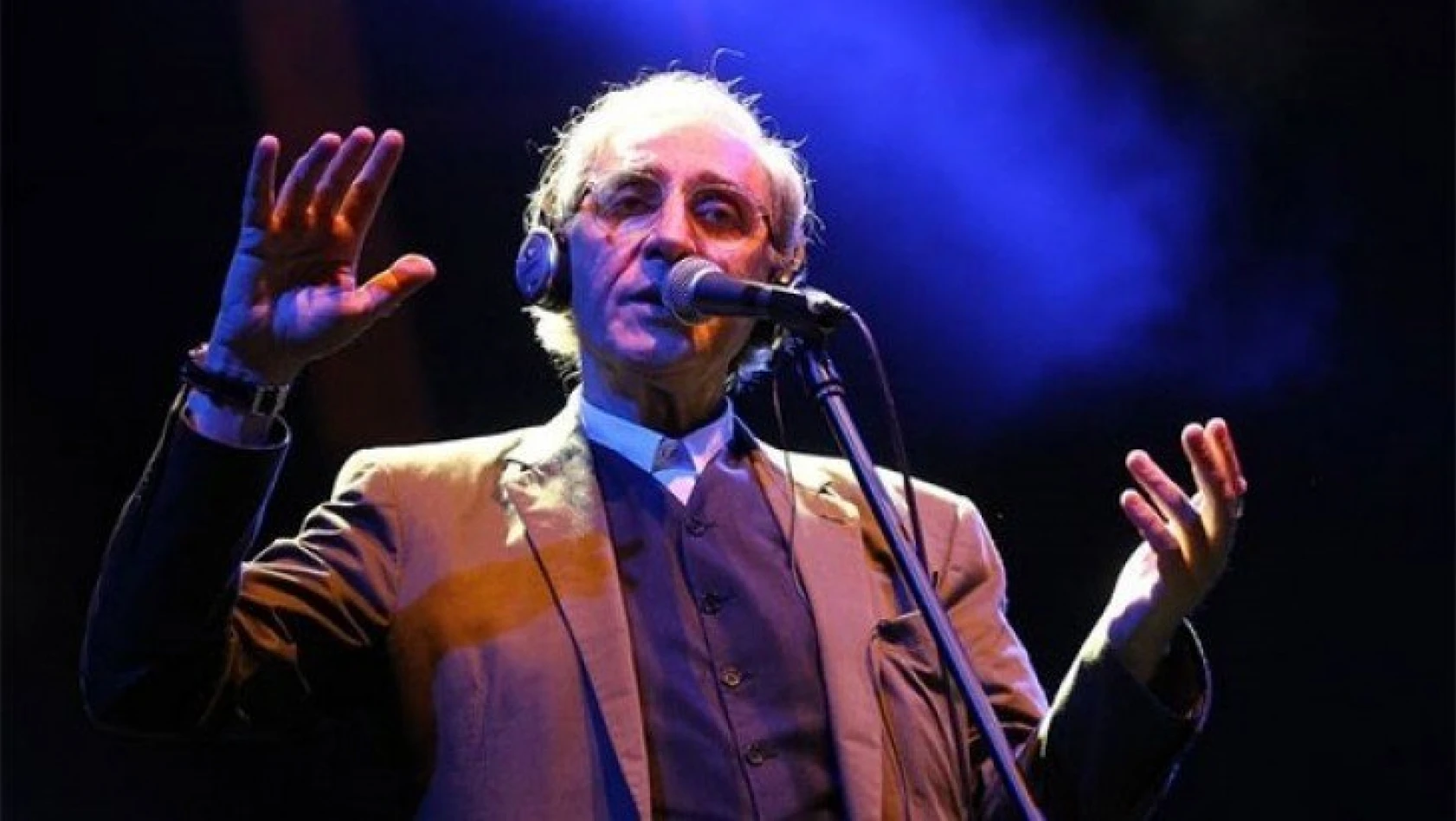 Şarkıcı Franco Battiato hayatını kaybetti