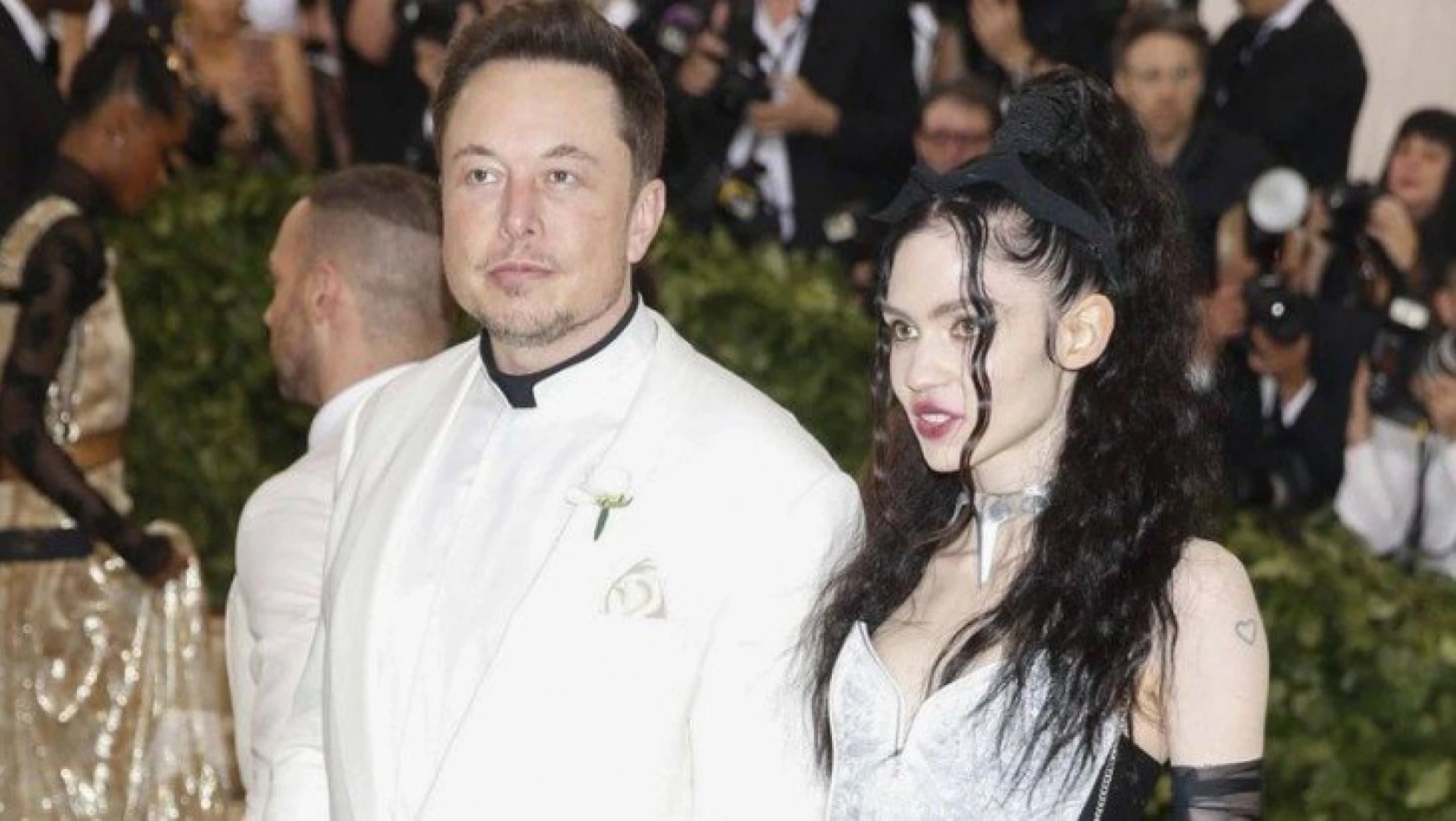 Şarkıcı Grimes ile girişimci Elon Musk ayrıldı