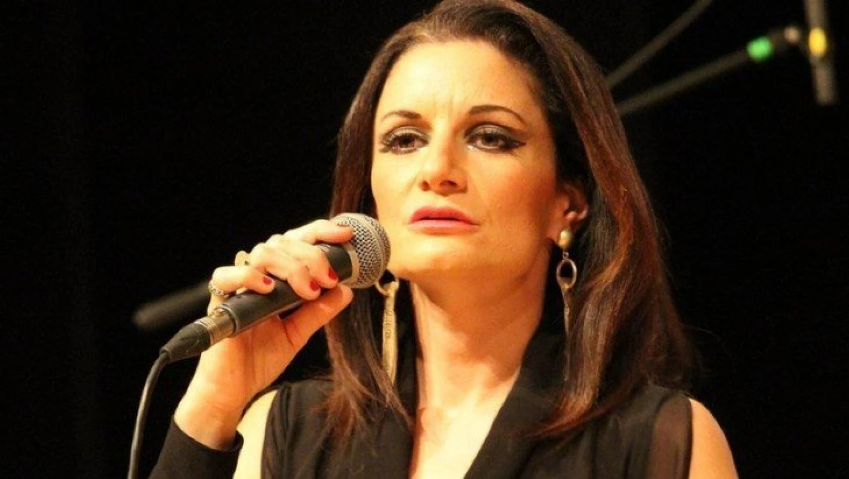 Şarkıcı Jehan Barbur'un acı günü