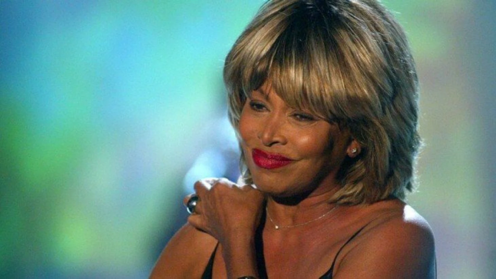 Şarkıcı Tina Turner, 60 yıllık müzik kataloğunu BMG'ye sattı