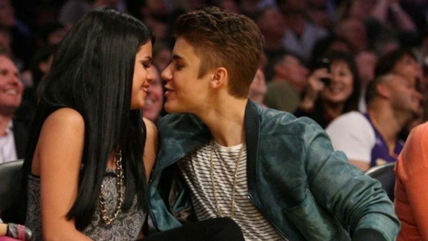 Selena Gomez'den Justin Bieber hakkında 'taciz' açıklaması