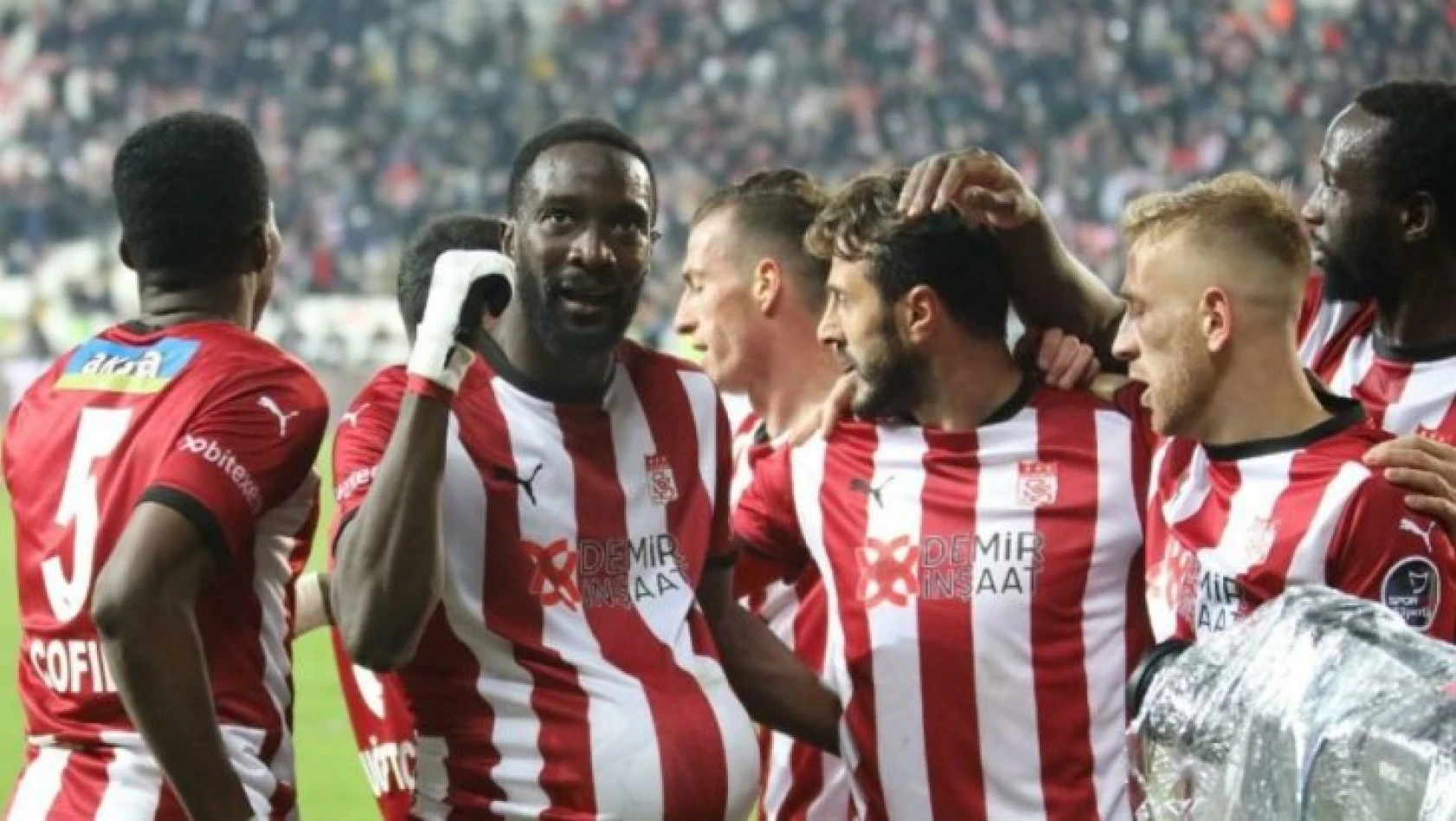 Sivasspor, Fatih Karagümrük'ü yıktı! Kupada yarı finalde…