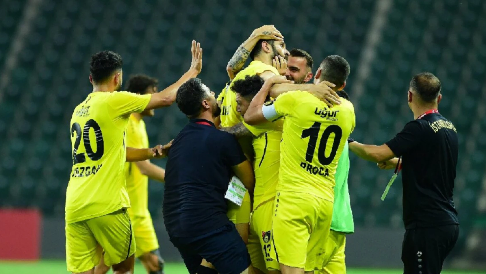Süper Lig'e yükselen son takım İstanbulspor oldu