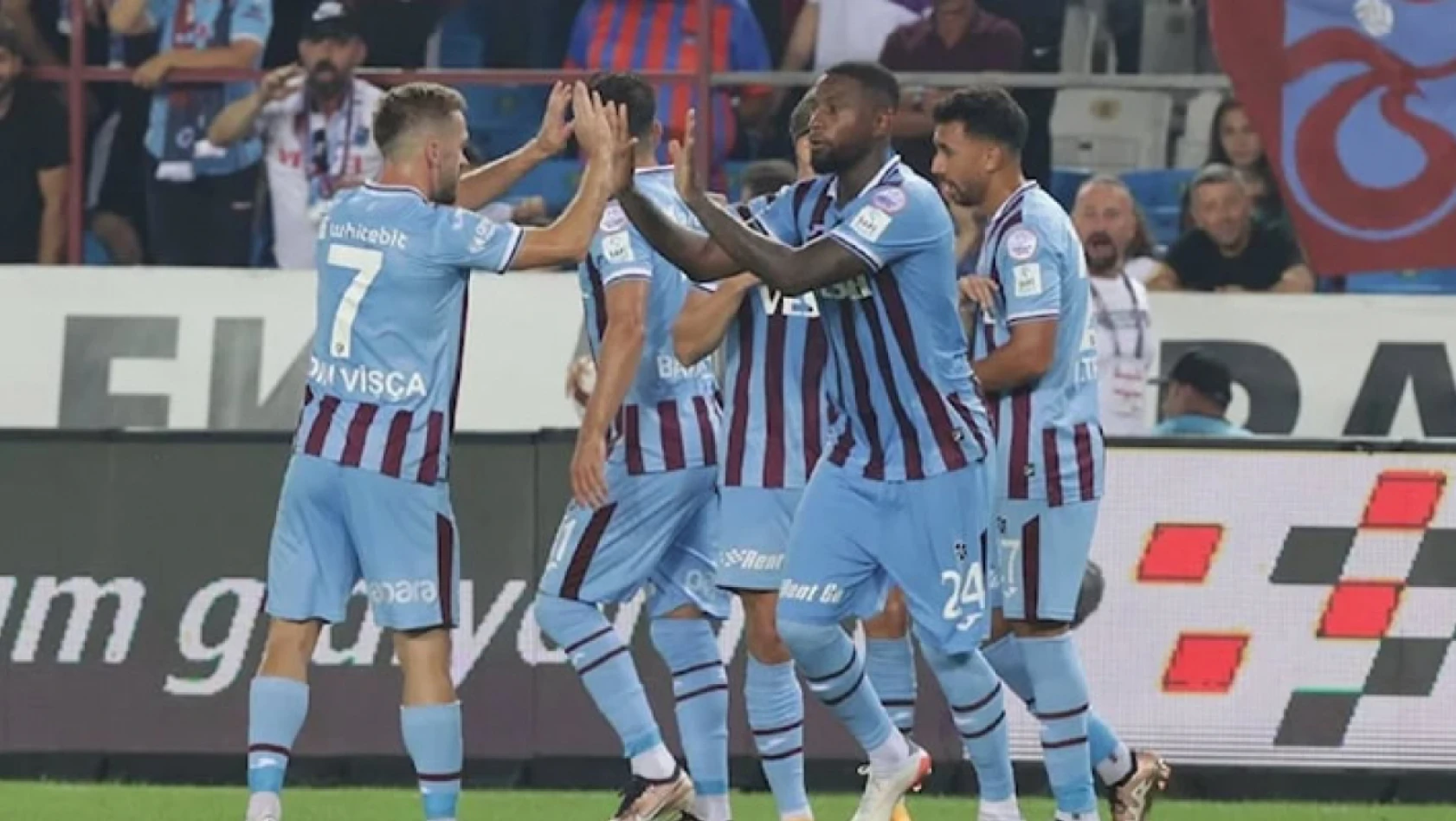 Trabzonspor, Antalyaspor'u 1-0 yenerek sezona galibiyetle başladı